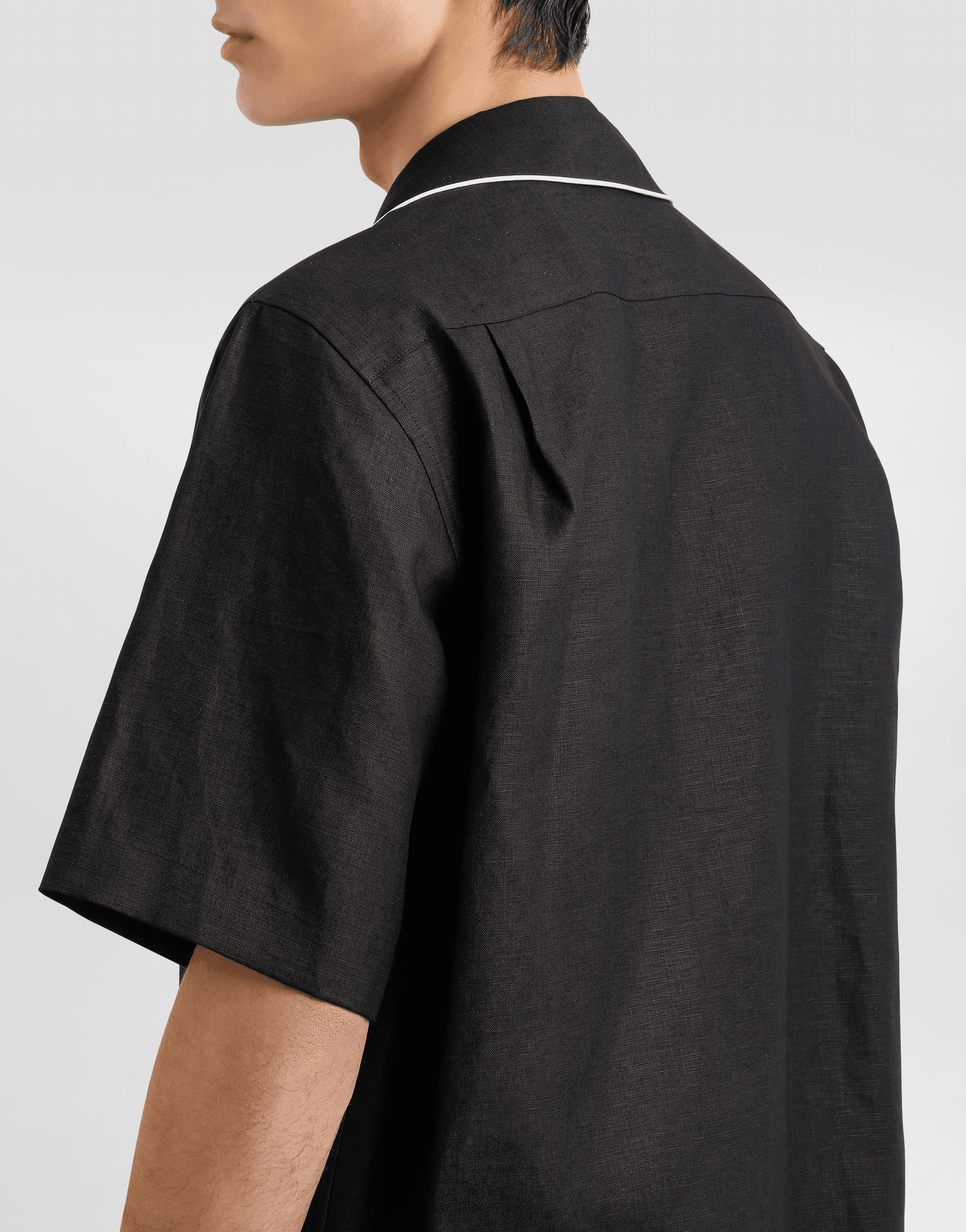 Linen fabric Hawaiian shirt — Image 2