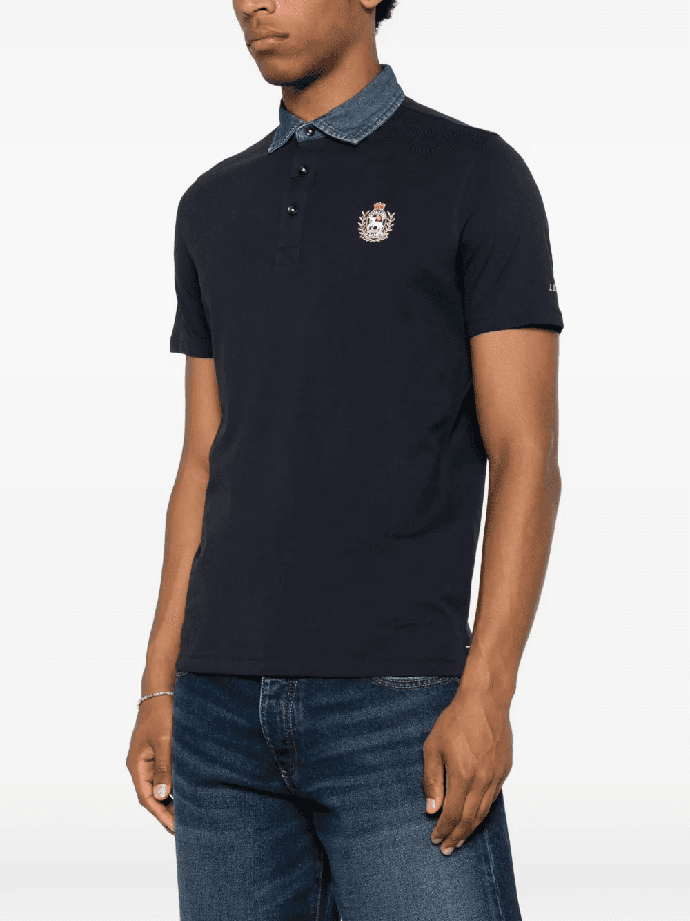 Avvocato denim-collar crest-patch polo shirt — Image 4