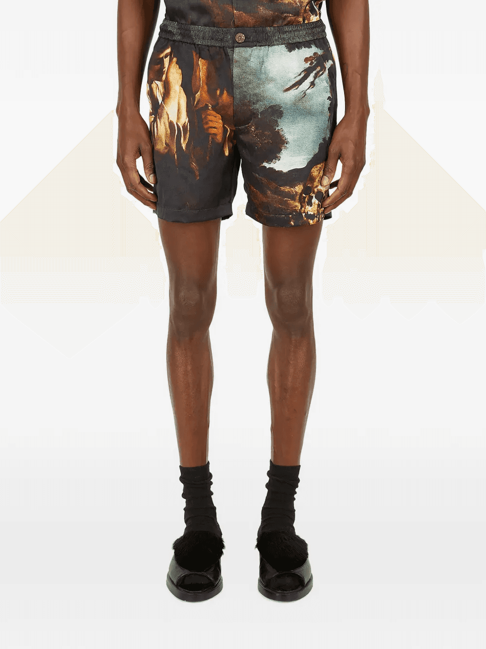 button-fastening shorts