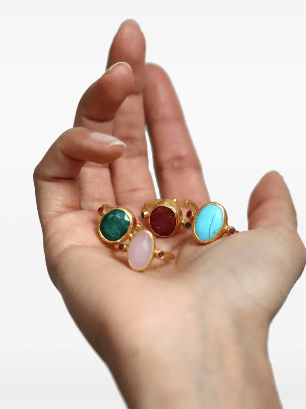 Lucia emerald cocktail ring — Image 6