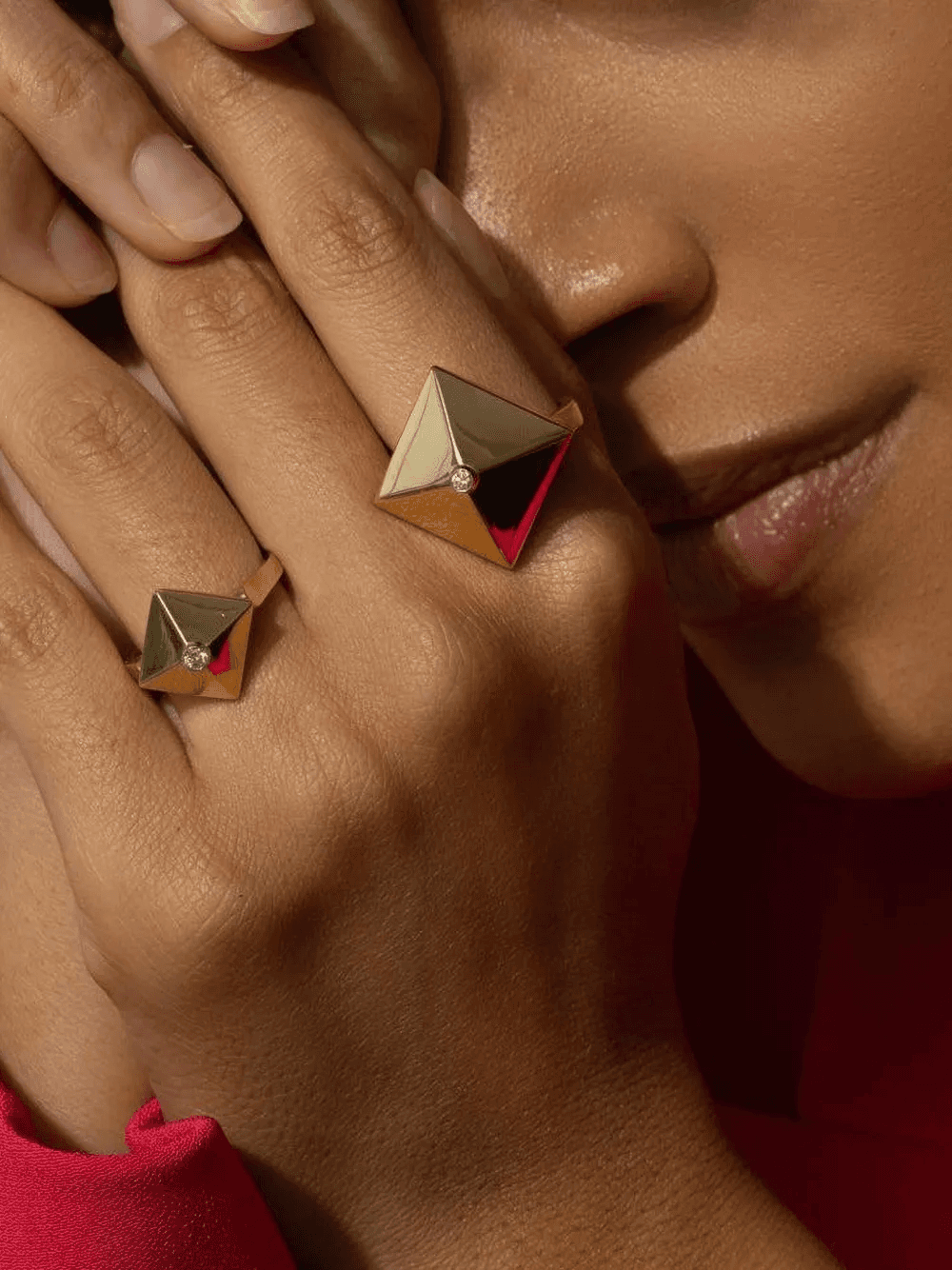 18K yellow gold mini Accent piramide ring — Image 2