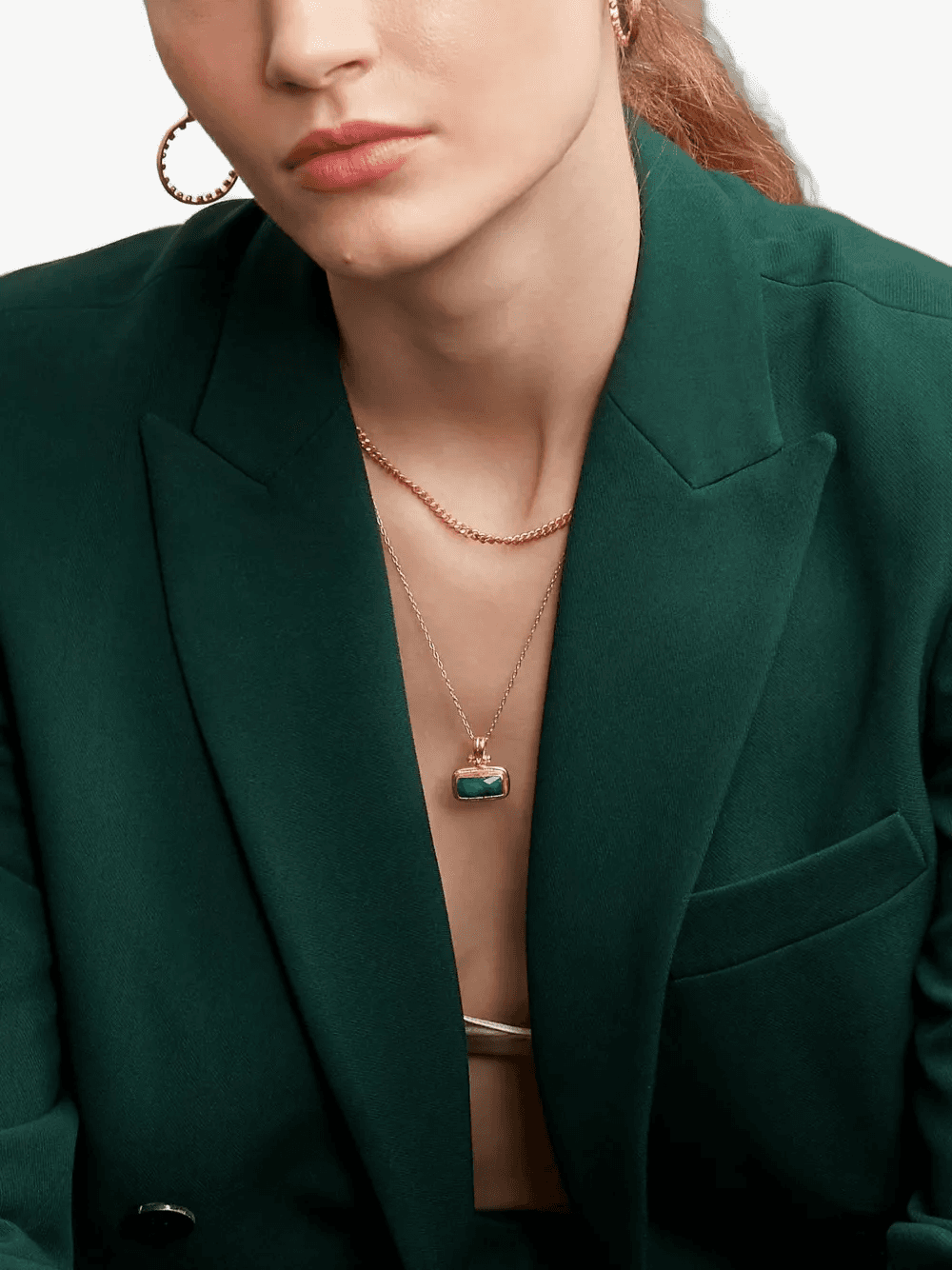 Noa emerald pendant necklace — Image 3
