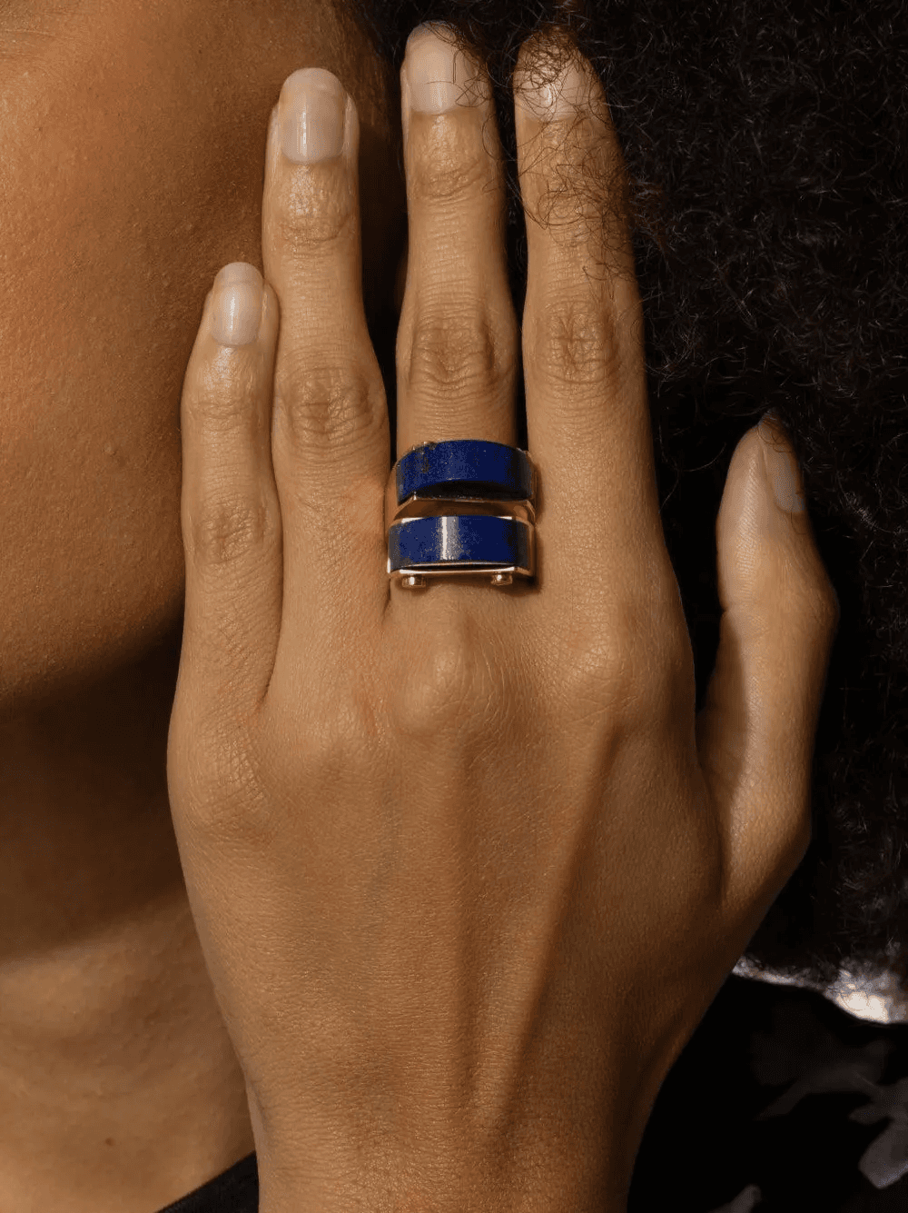 18K yellow gold Doppio Arco lapis lazuli ring — Image 3