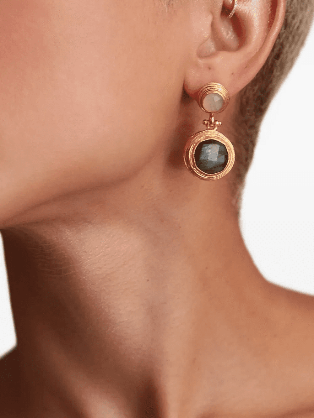 Lilis gemstone drop earrings — Image 4