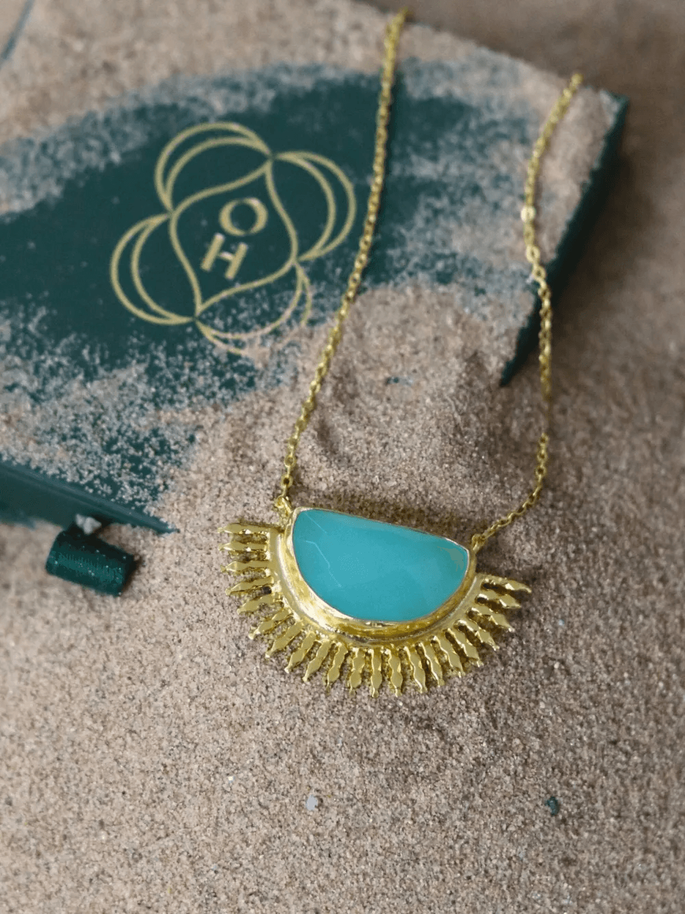 Sunrise aqua chalcedony necklace — Image 3