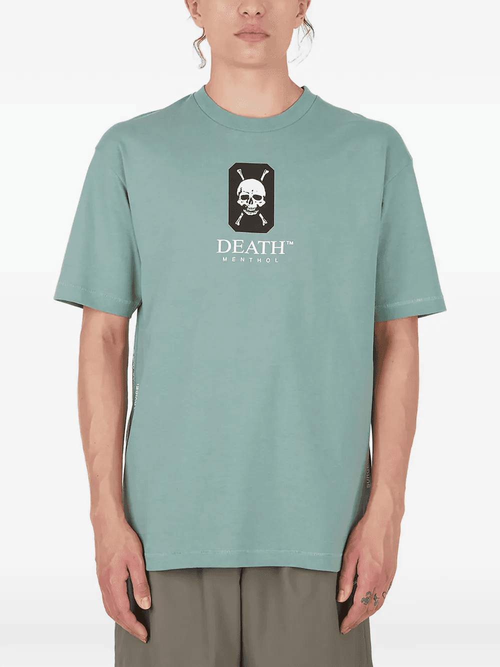 skull-graphic T-shirt