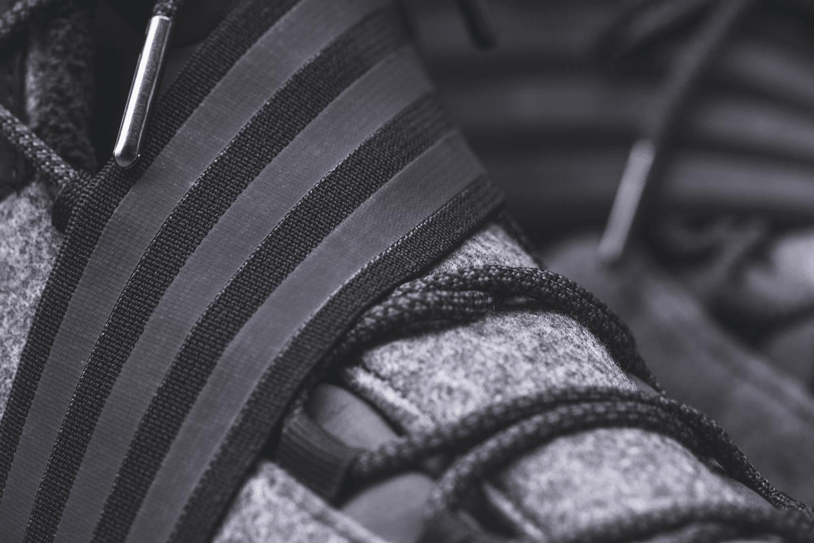adidas Consortium Xhibition Terrex Tracefinder - Black — Image 4
