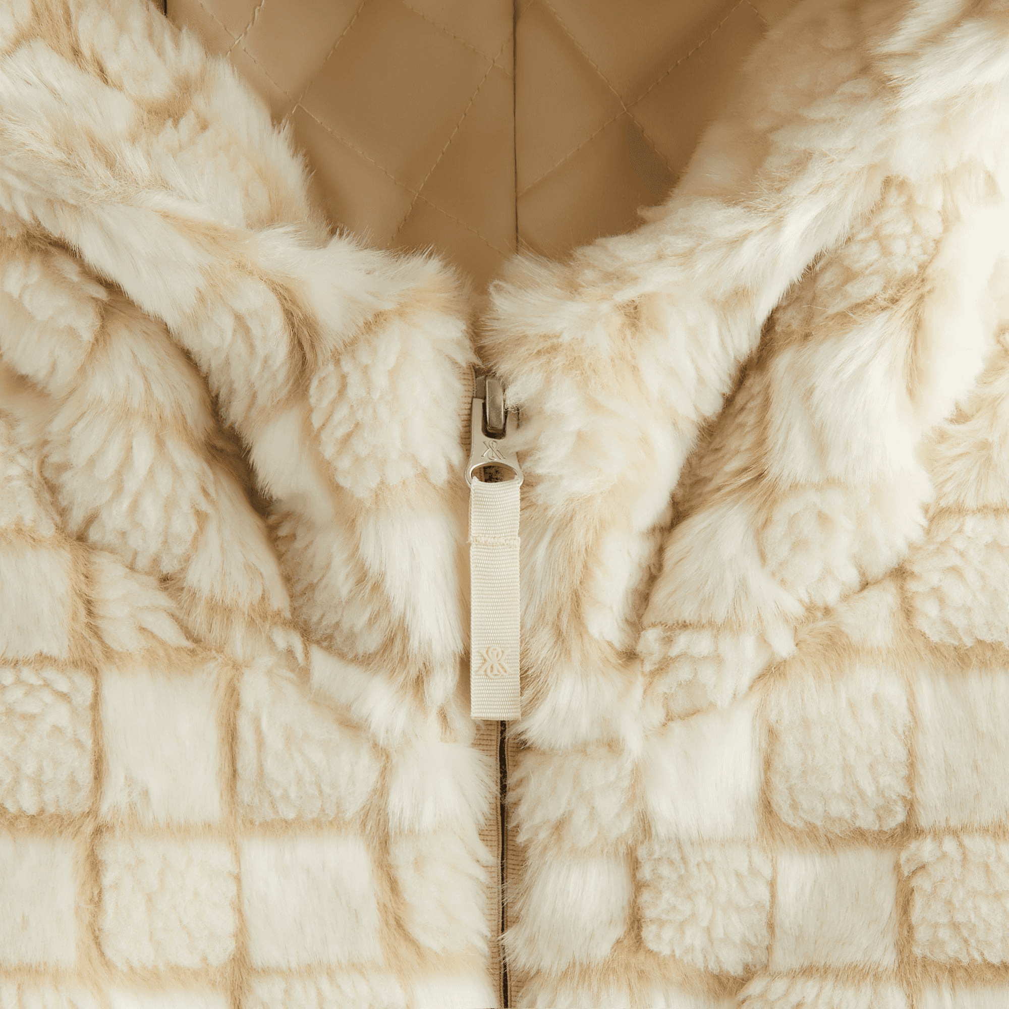 Kith Women Toshi Checked Teddy Bomber - Veil — Image 4