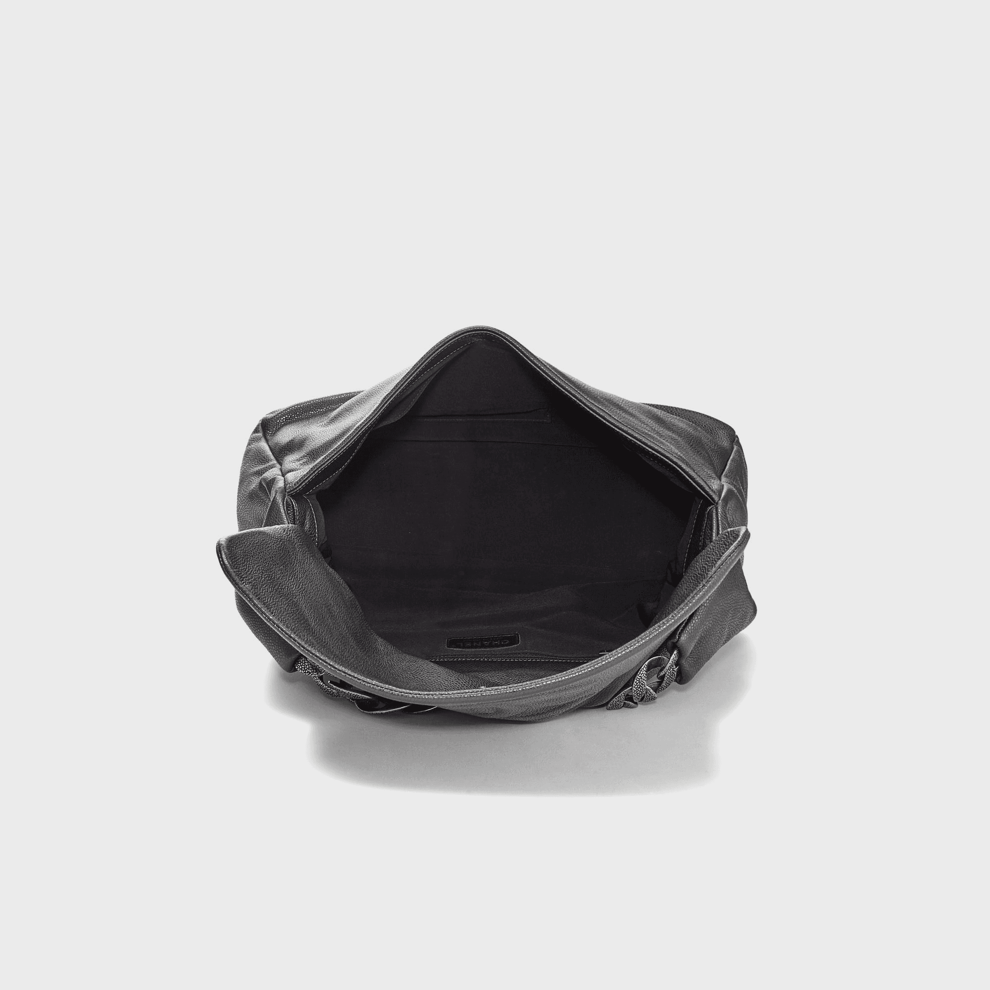 WGACA Chanel Caviar 31 Hobo - Black — Image 4