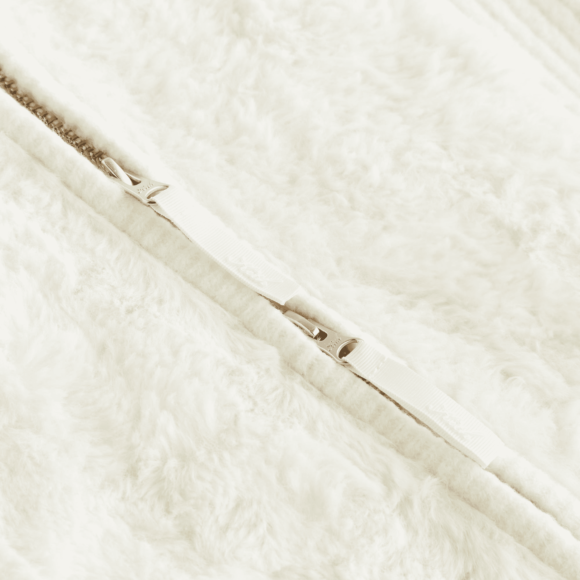 Kith Women Ina Cowlick Fur Track Zip - Sandrift — Image 4
