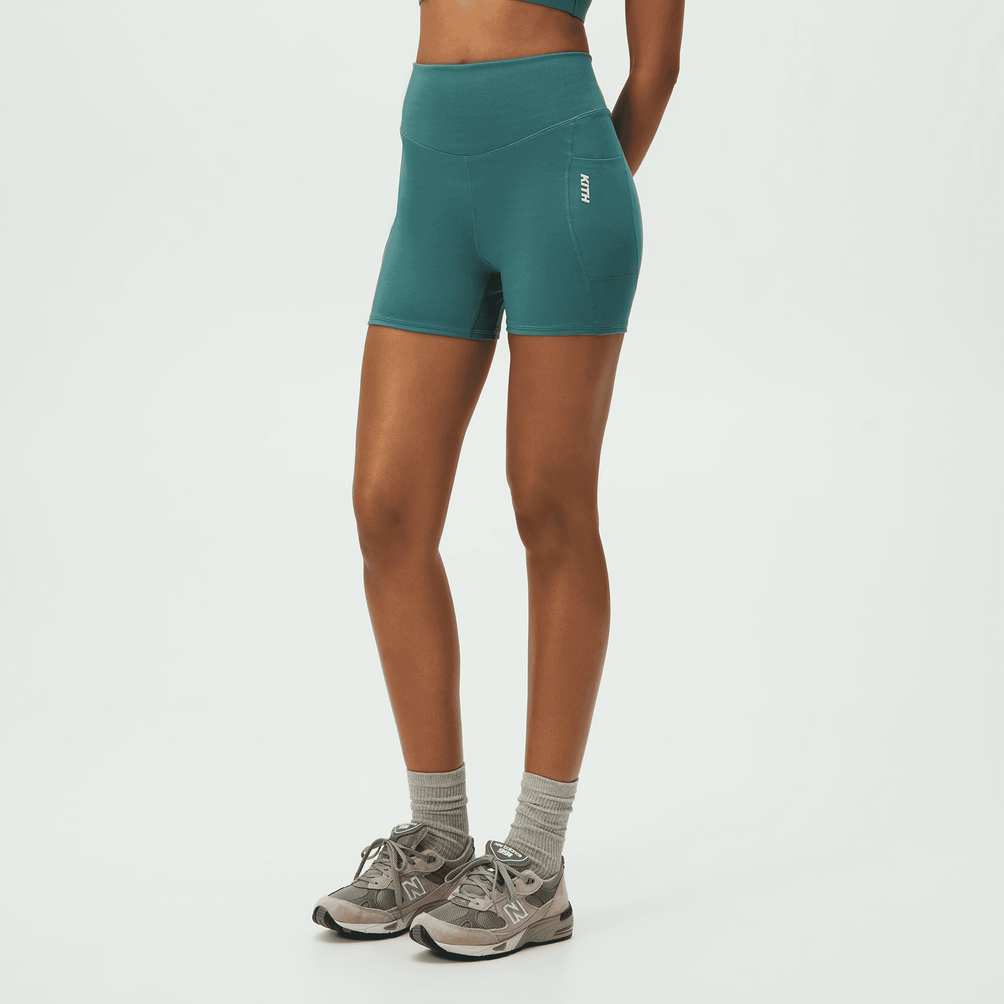 Kith Women Studio 4" Short - Wilde — Image 5