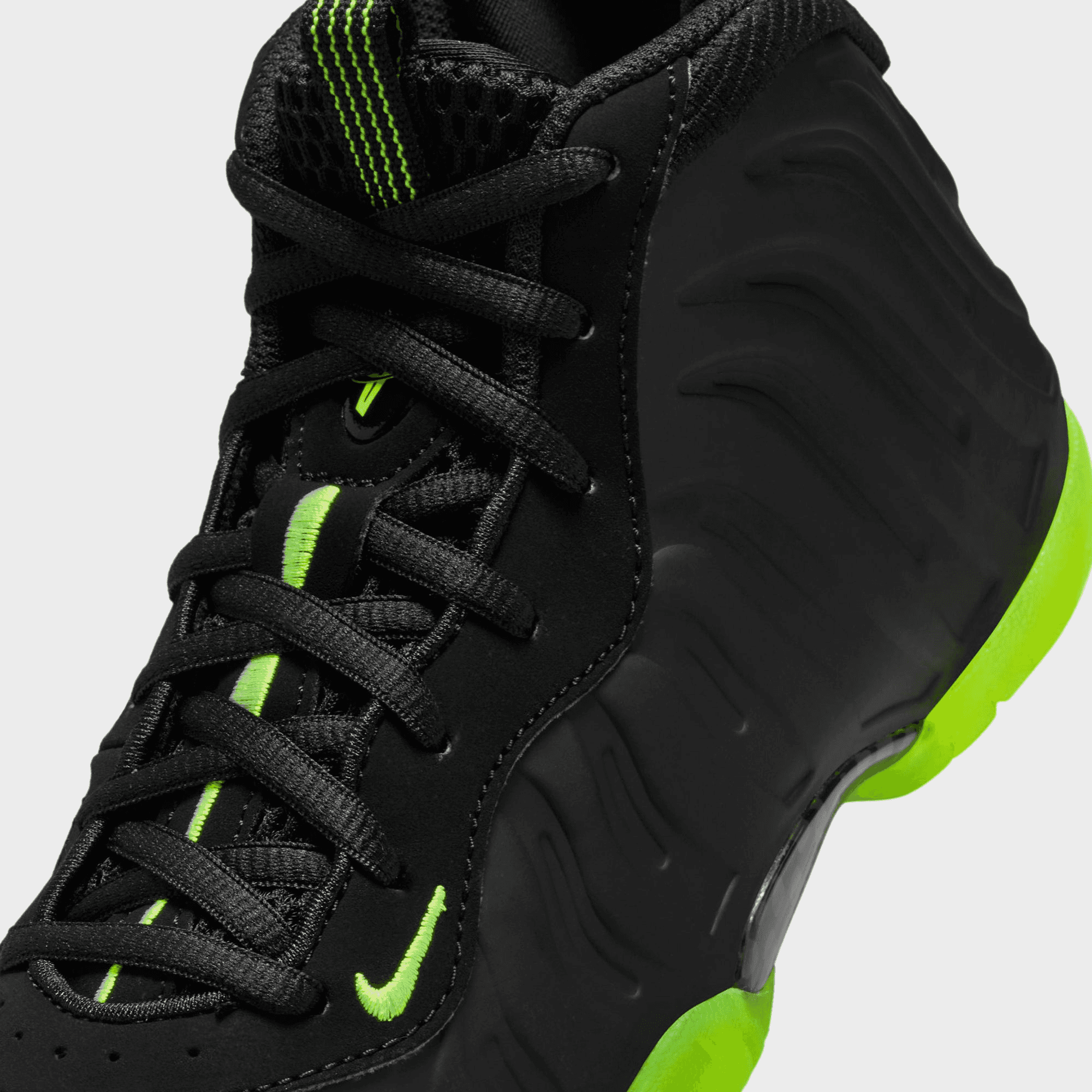 Nike PS Little Posite One - Black / Volt — Image 2