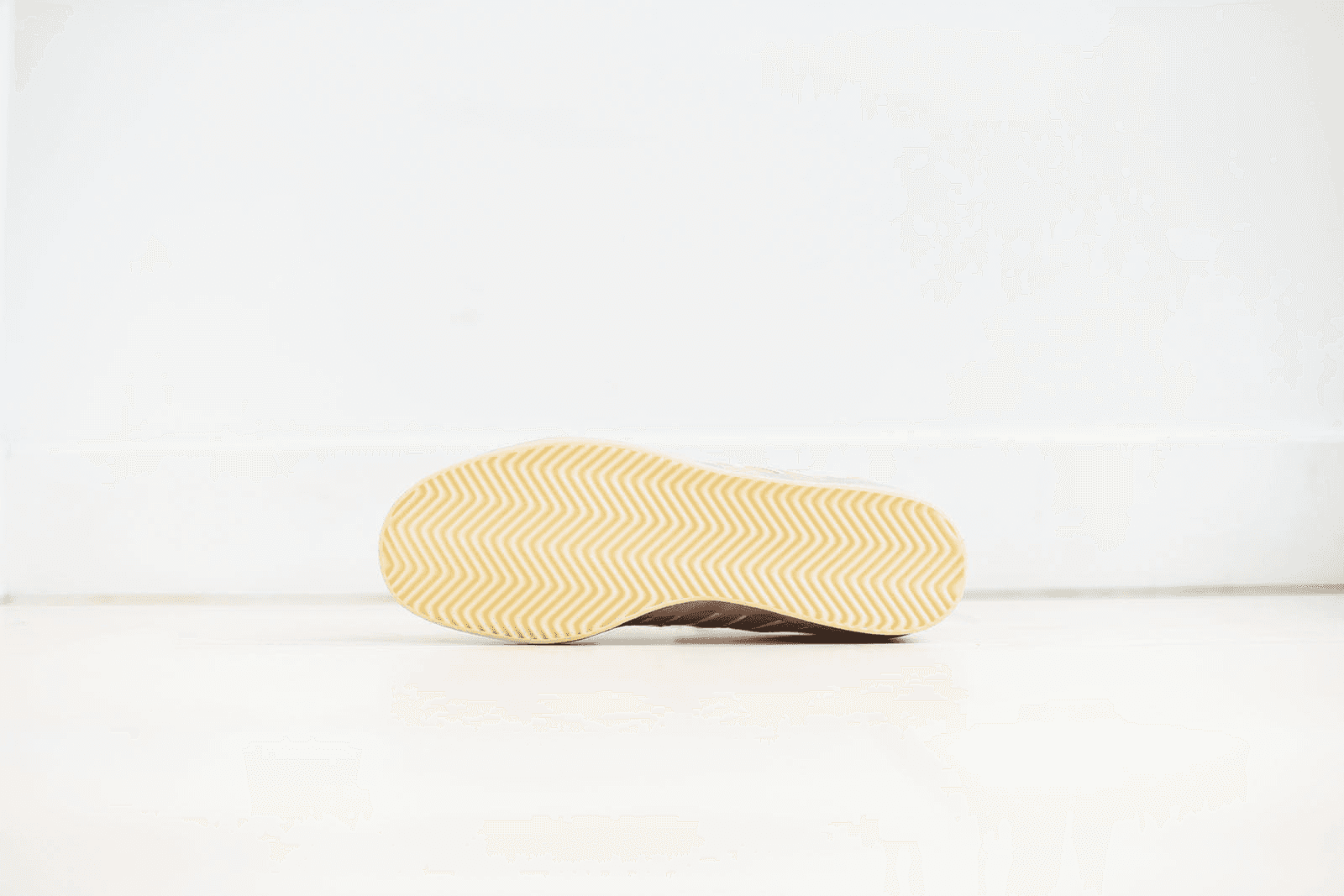 adidas x Oyster 350 - Ash Pearl / White / Gold — Image 4