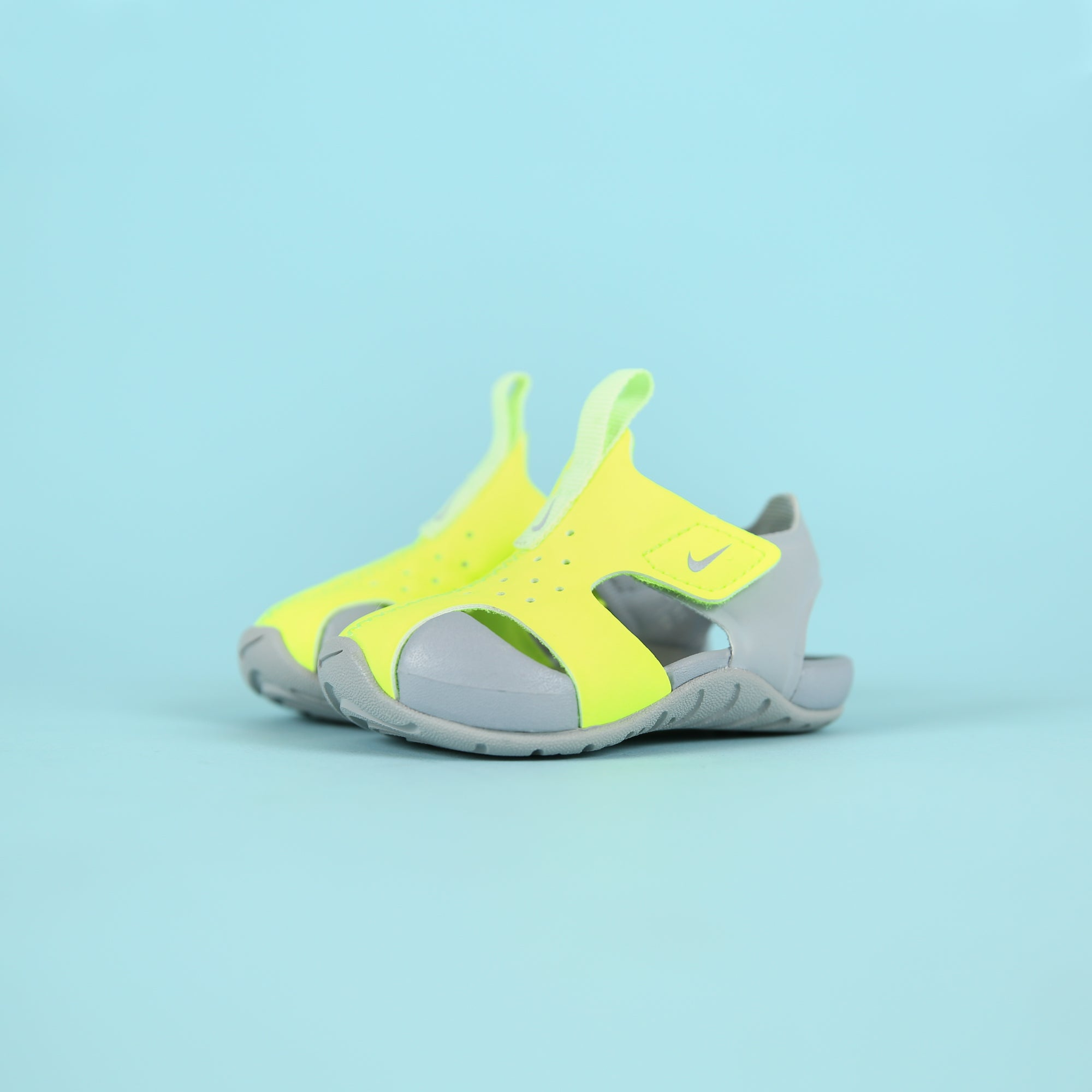 Nike Toddler Sunray Protect 2 Sandal - Volt / Wolf Grey — Image 3