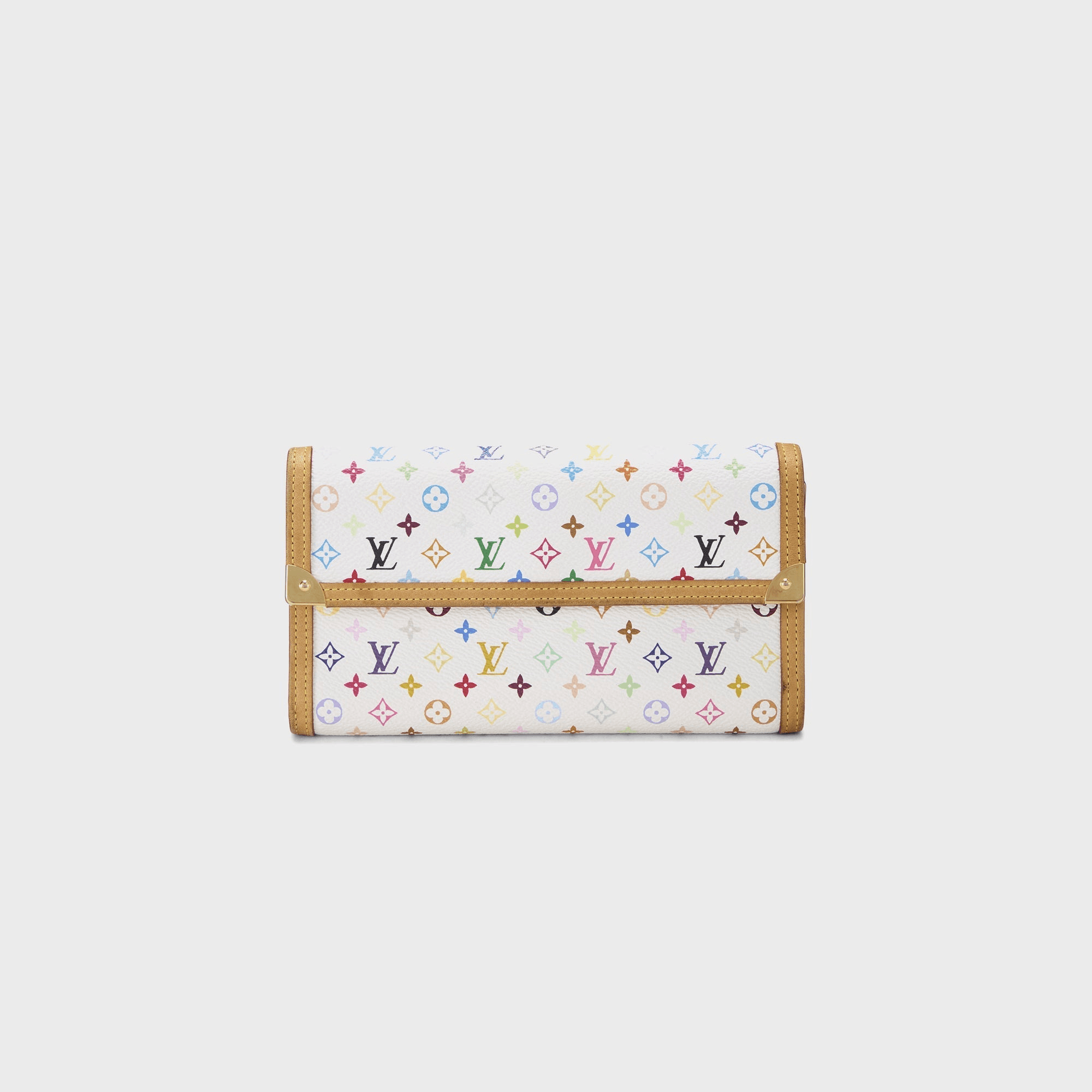 WGACA Louis Vuitton International - White