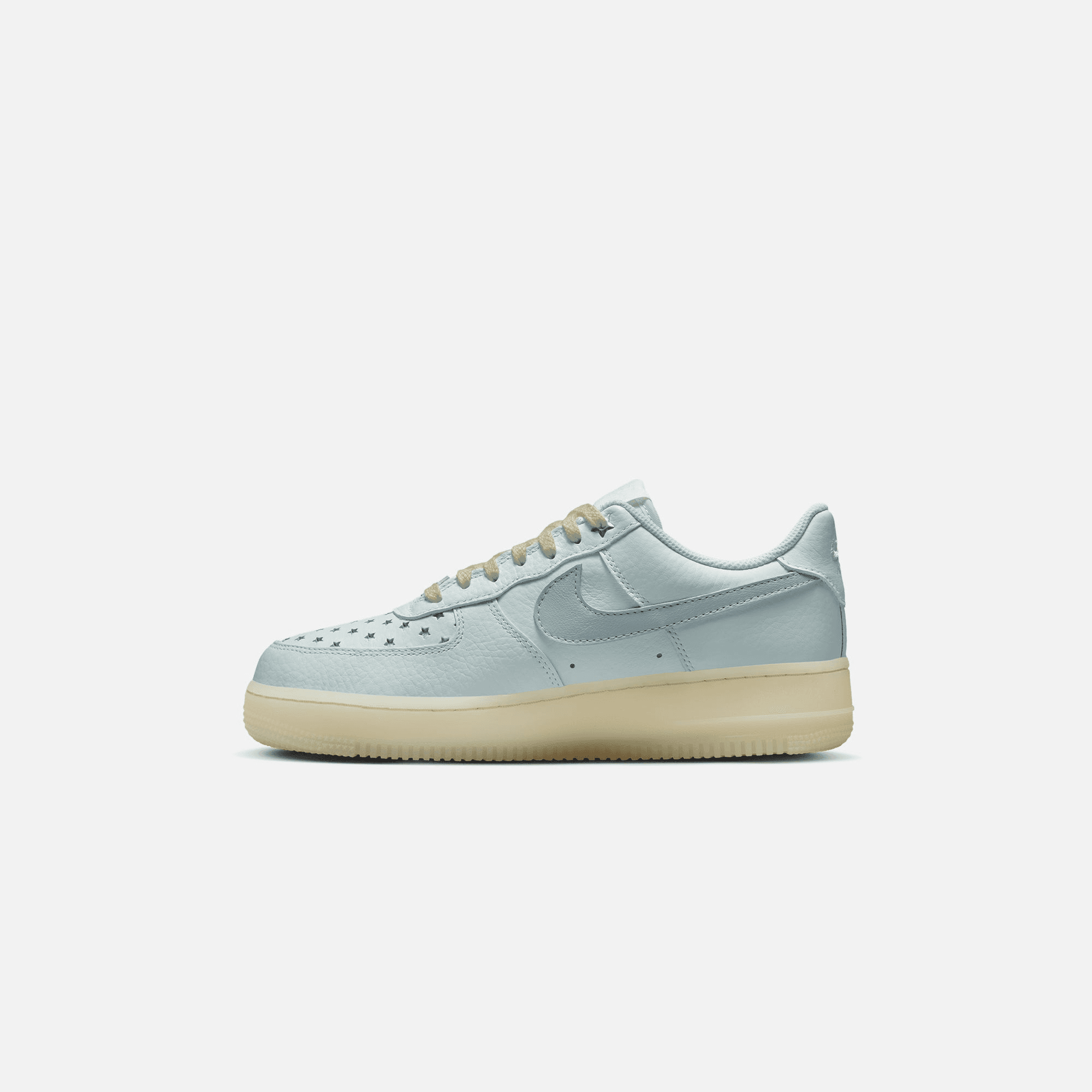 Nike WMNS Air Force 1 `07 - Summit White / Pure Platinum — Image 4
