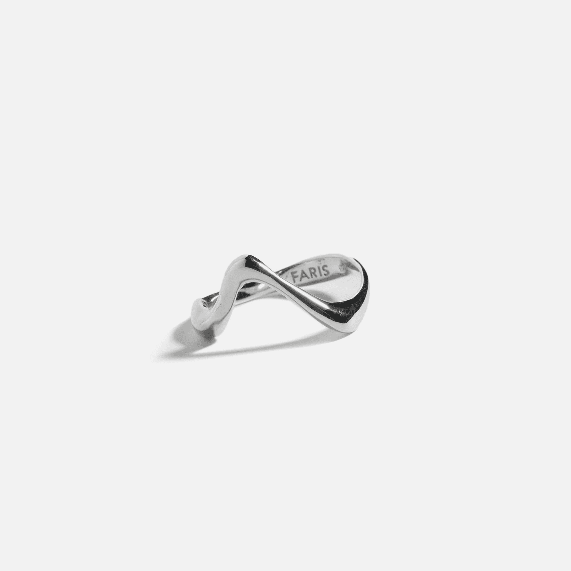 Faris Wave Ring - Silver - Image 1