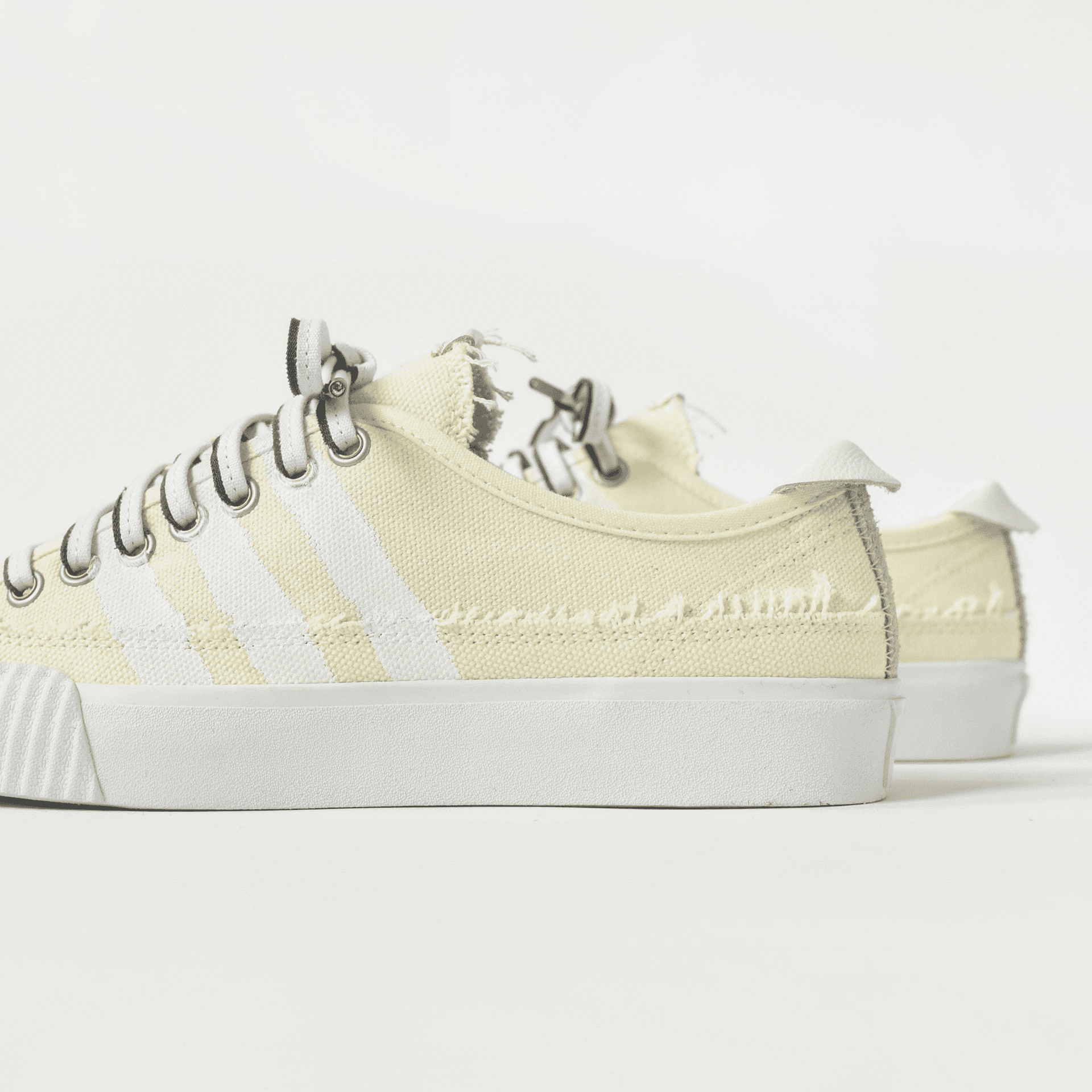 adidas Originals x Donald Glover Nizza - Off White / White — Image 3