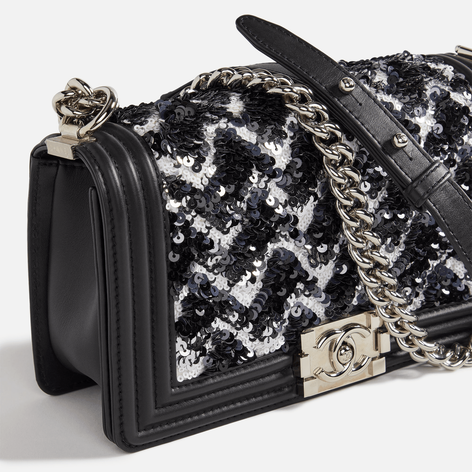 WGACA Chanel Sequin Medium Boy Bag - Black — Image 2
