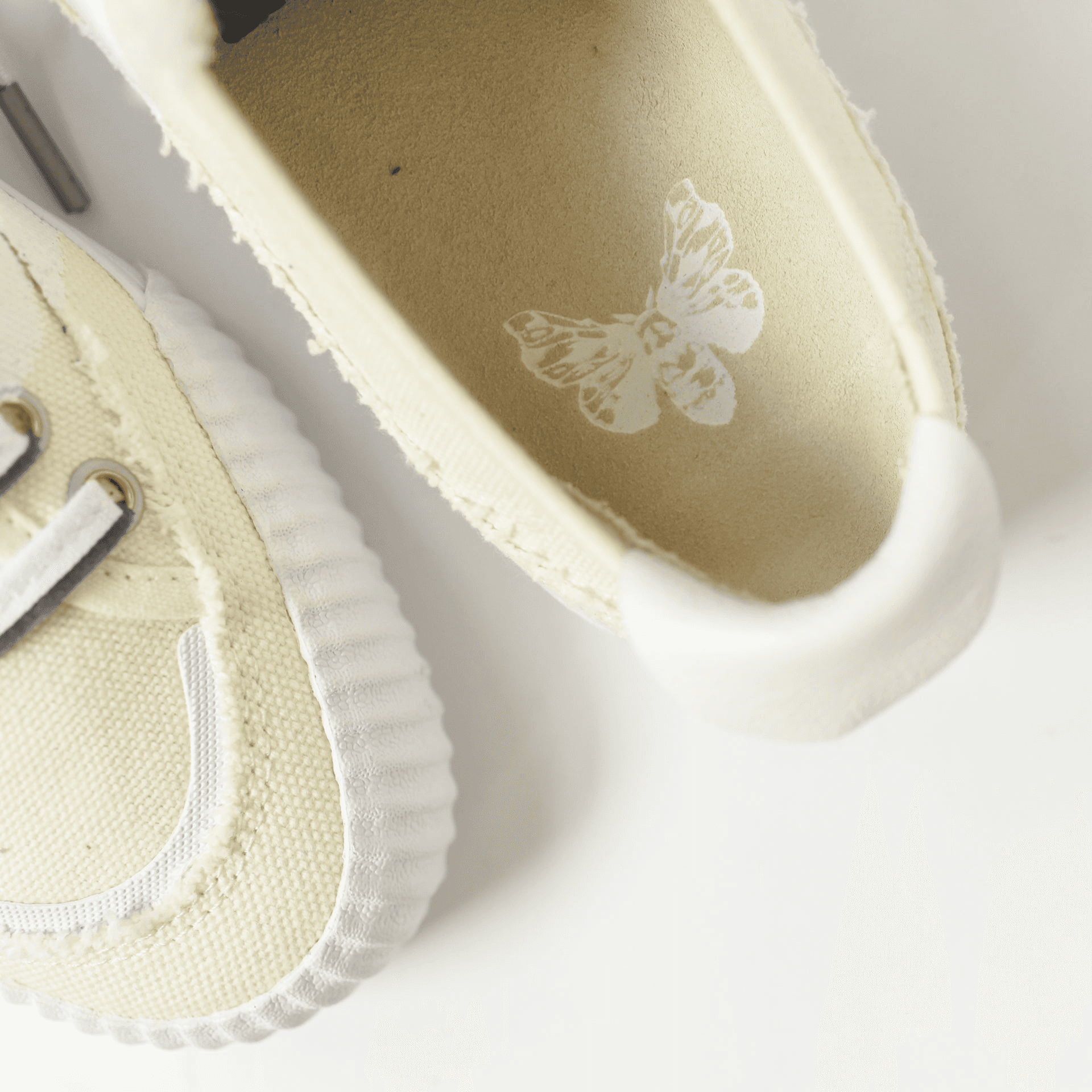adidas Originals x Donald Glover Nizza - Off White / White — Image 2