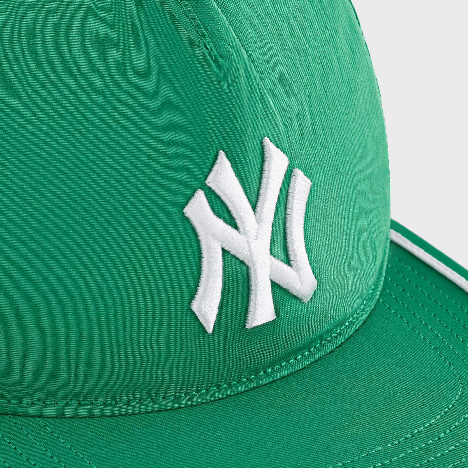 Kith Kids for '47 New York To The World Leon Snapback - Parrot — Image 2