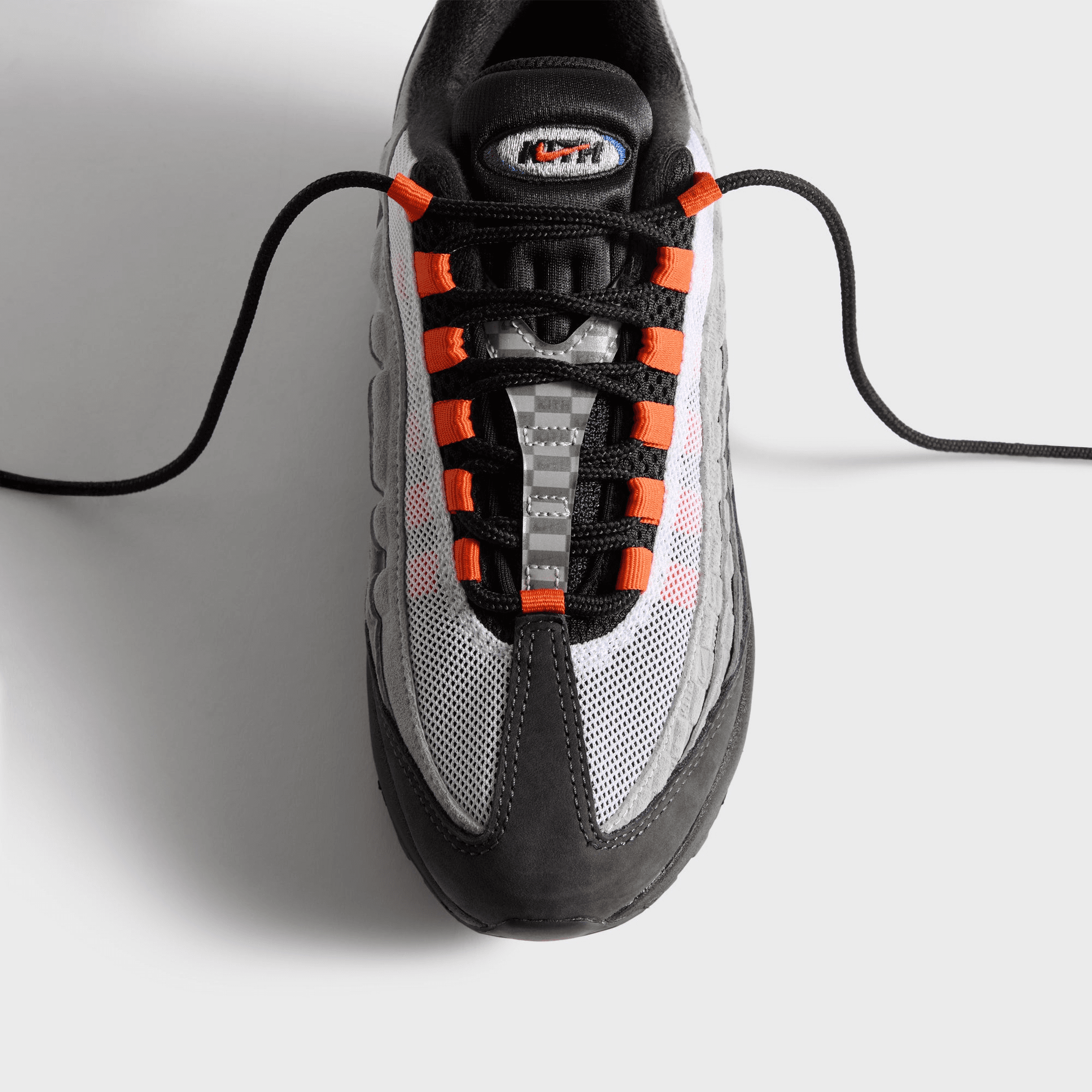 Kith for Nike GS Air Max 95 - Anthracite / Dark Grey / Stadium Grey — Image 4