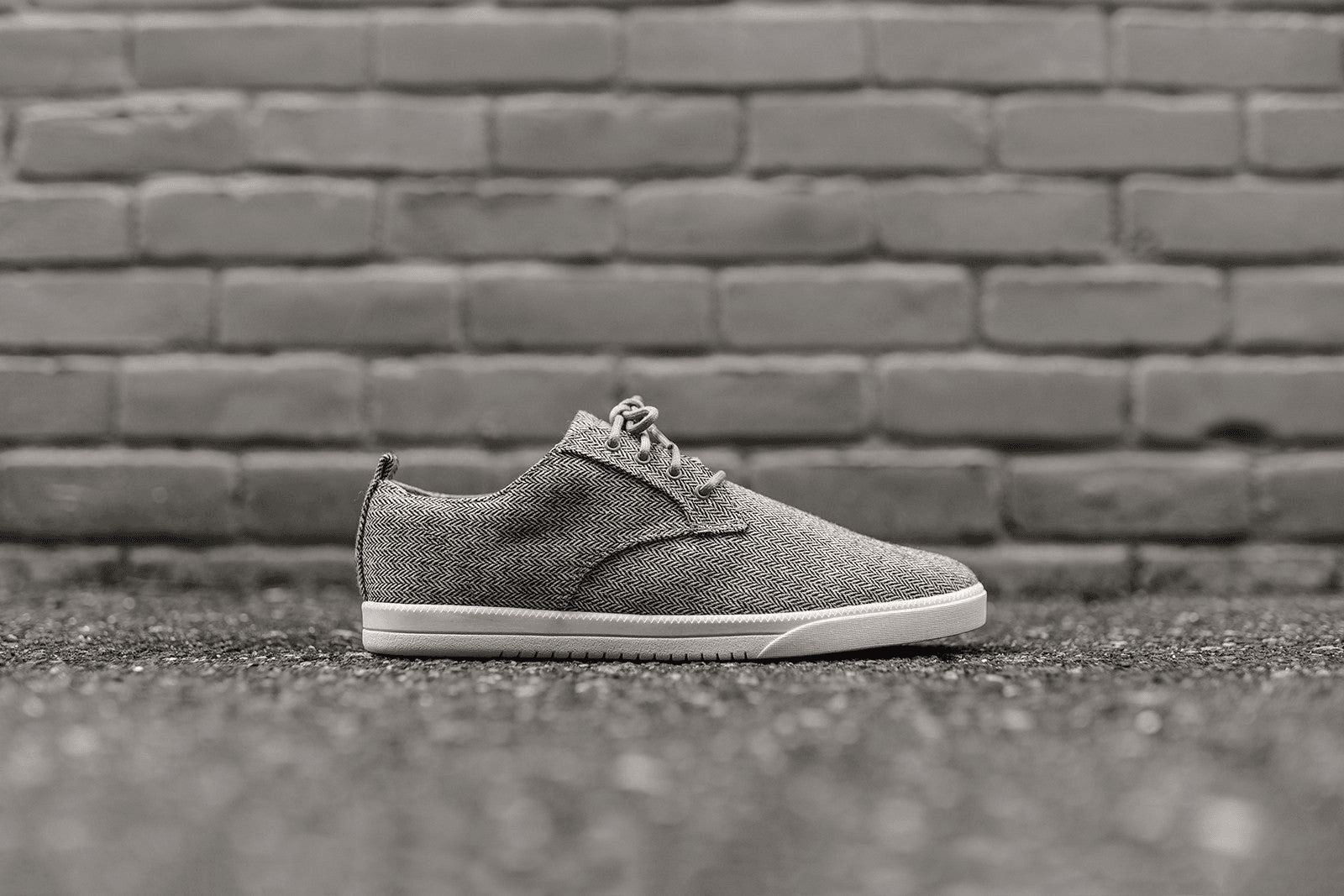 Clae Ellington - Gravel - Image 1