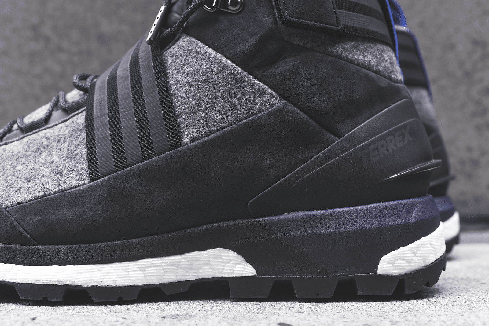 adidas Consortium Xhibition Terrex Tracefinder - Black — Image 3