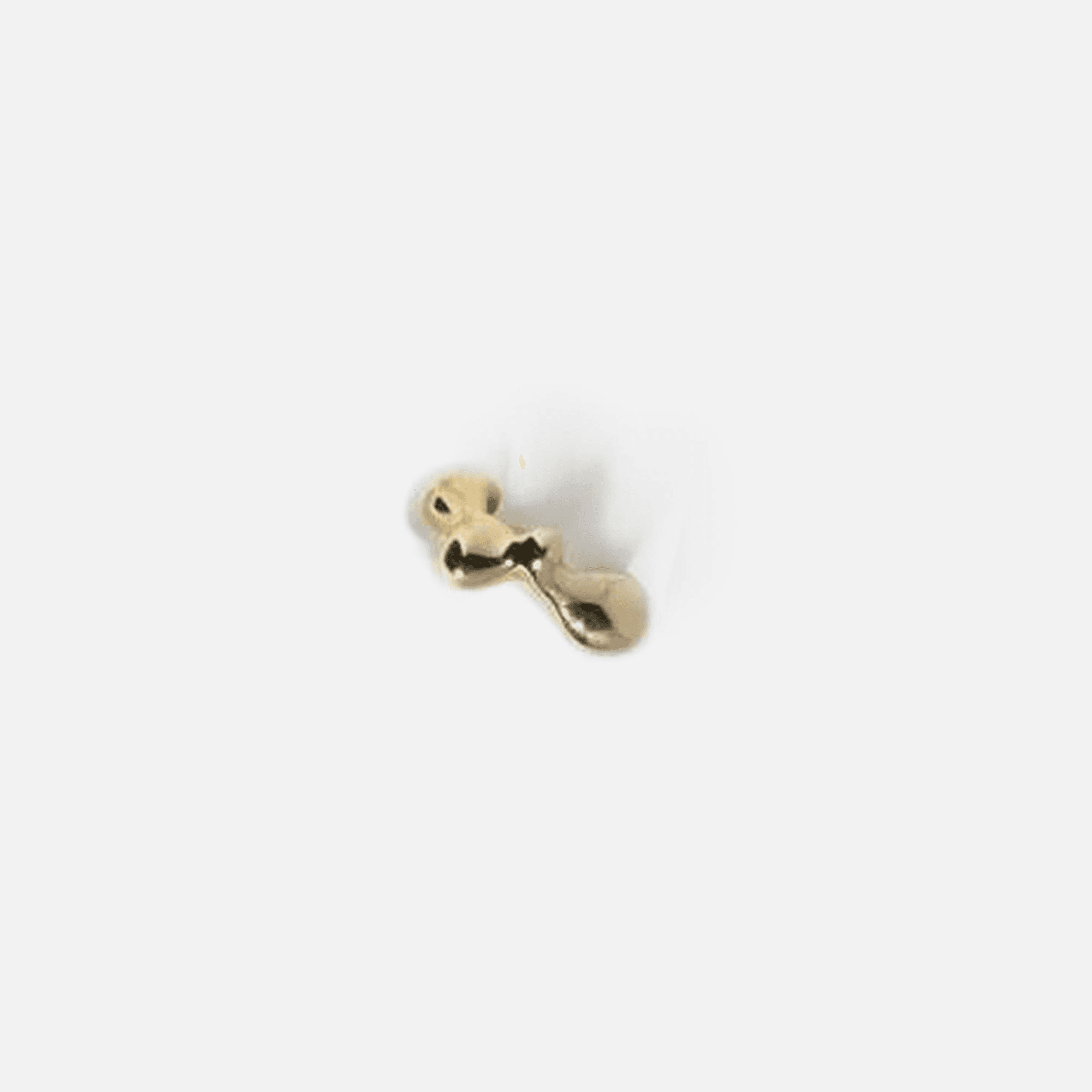 Faris Seep Ear Cuff - Gold - Image 1