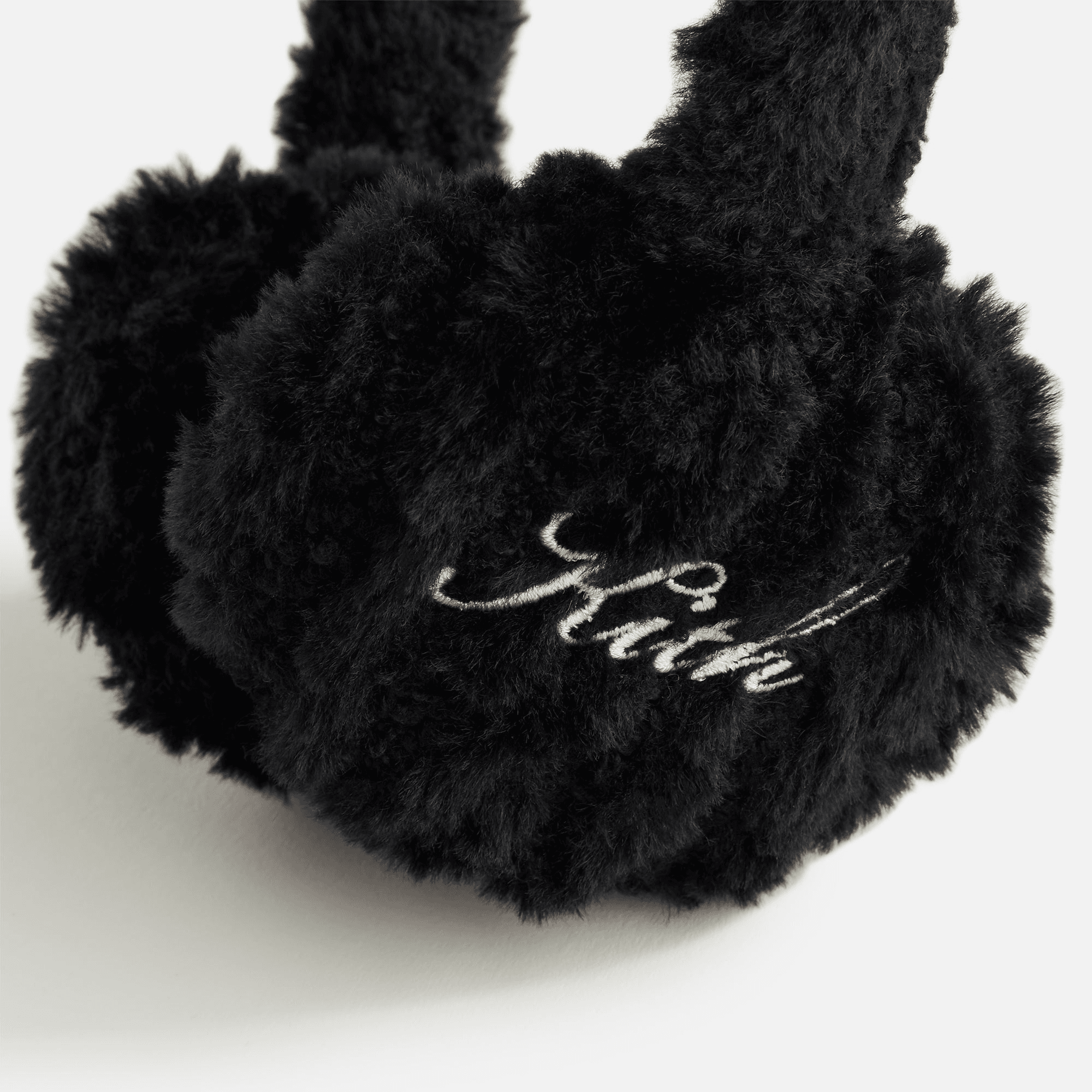 Kith Women Shearling Cable Knit Ear Muff - Black — Image 2