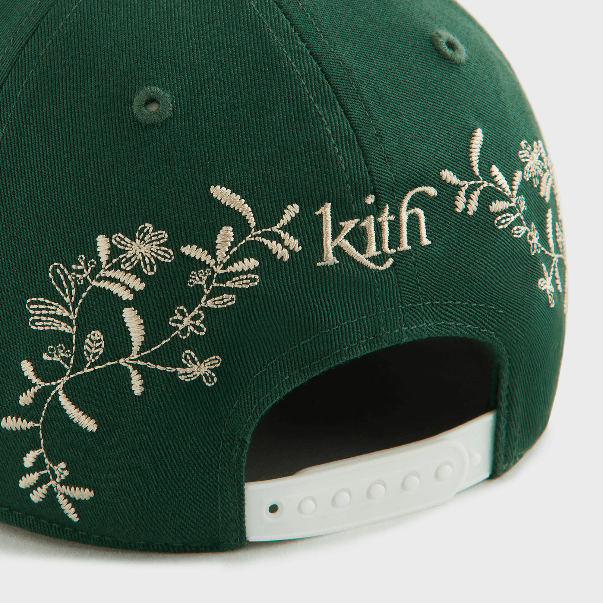 Kith Kids & '47 for the New York Yankees Embroidered Floral Cap - Scarab — Image 3