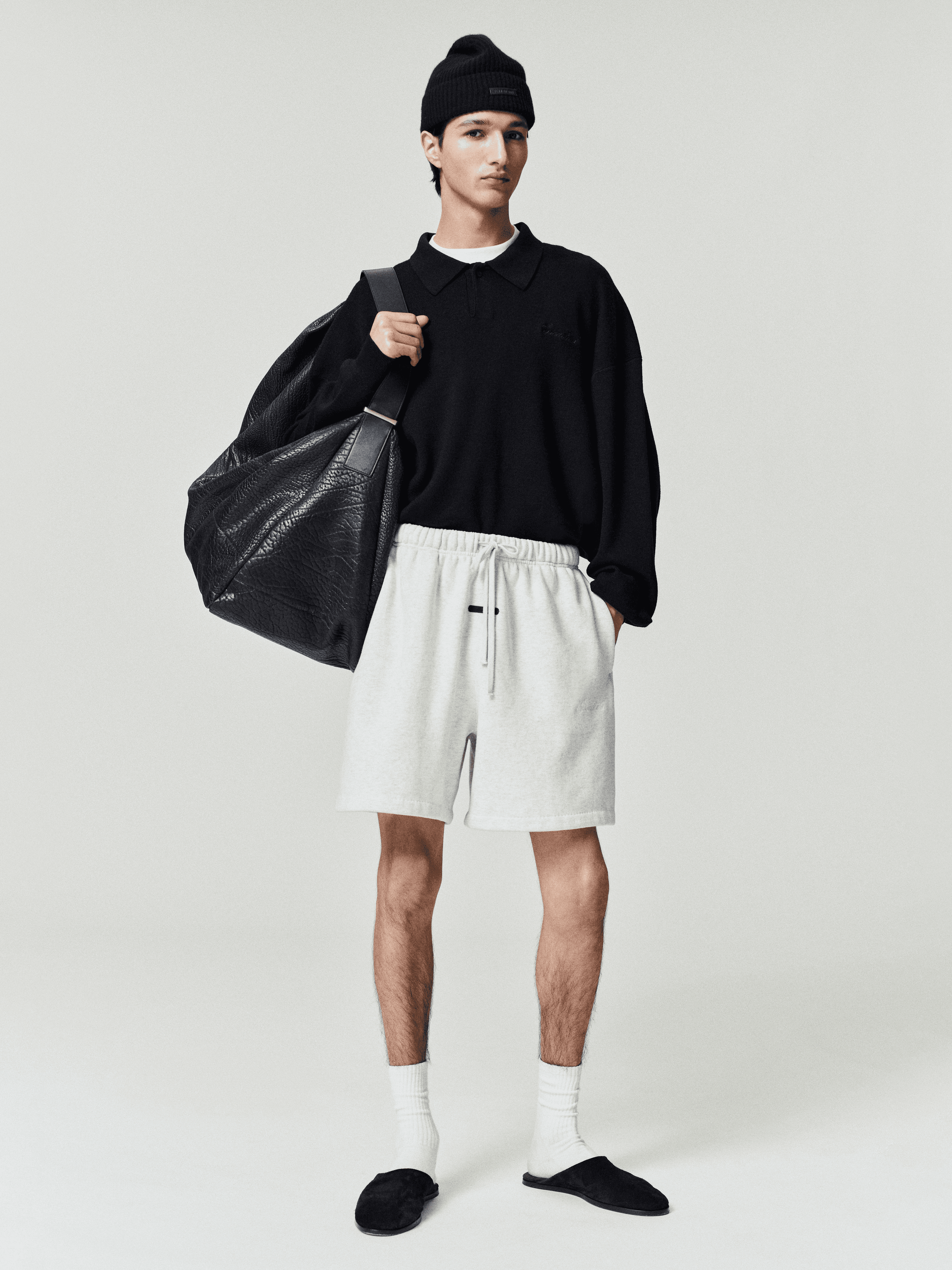 Signature Classic Sweatshort - Image 1