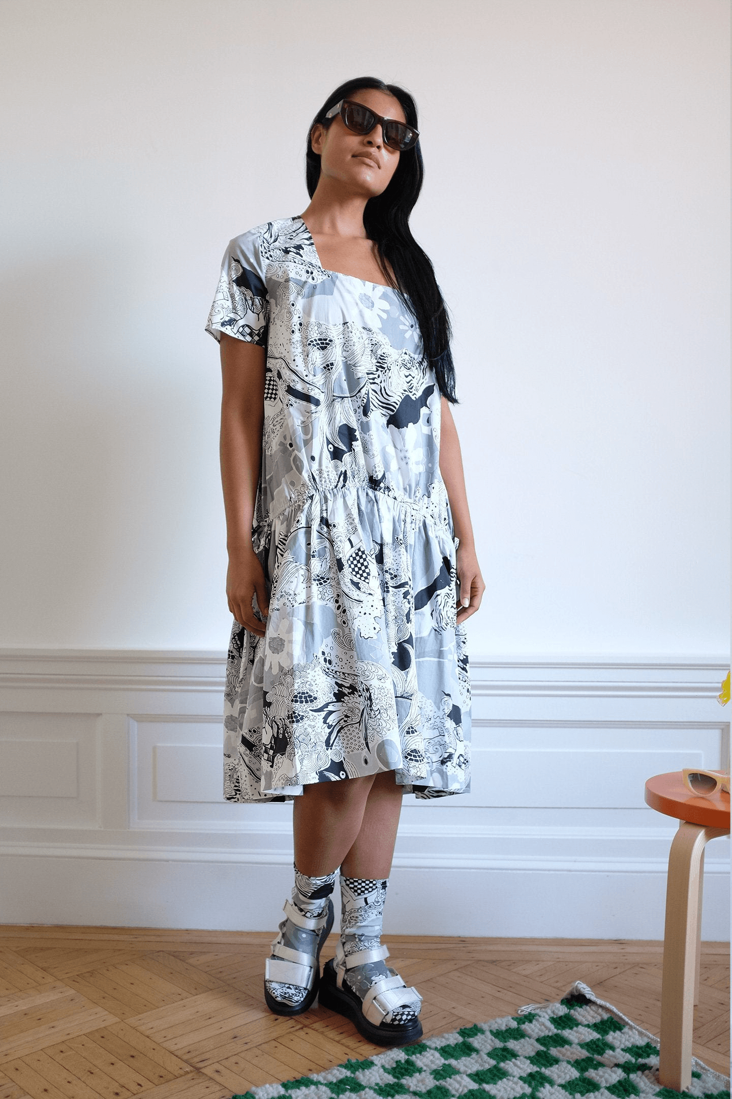 Helen Dress - Image 1