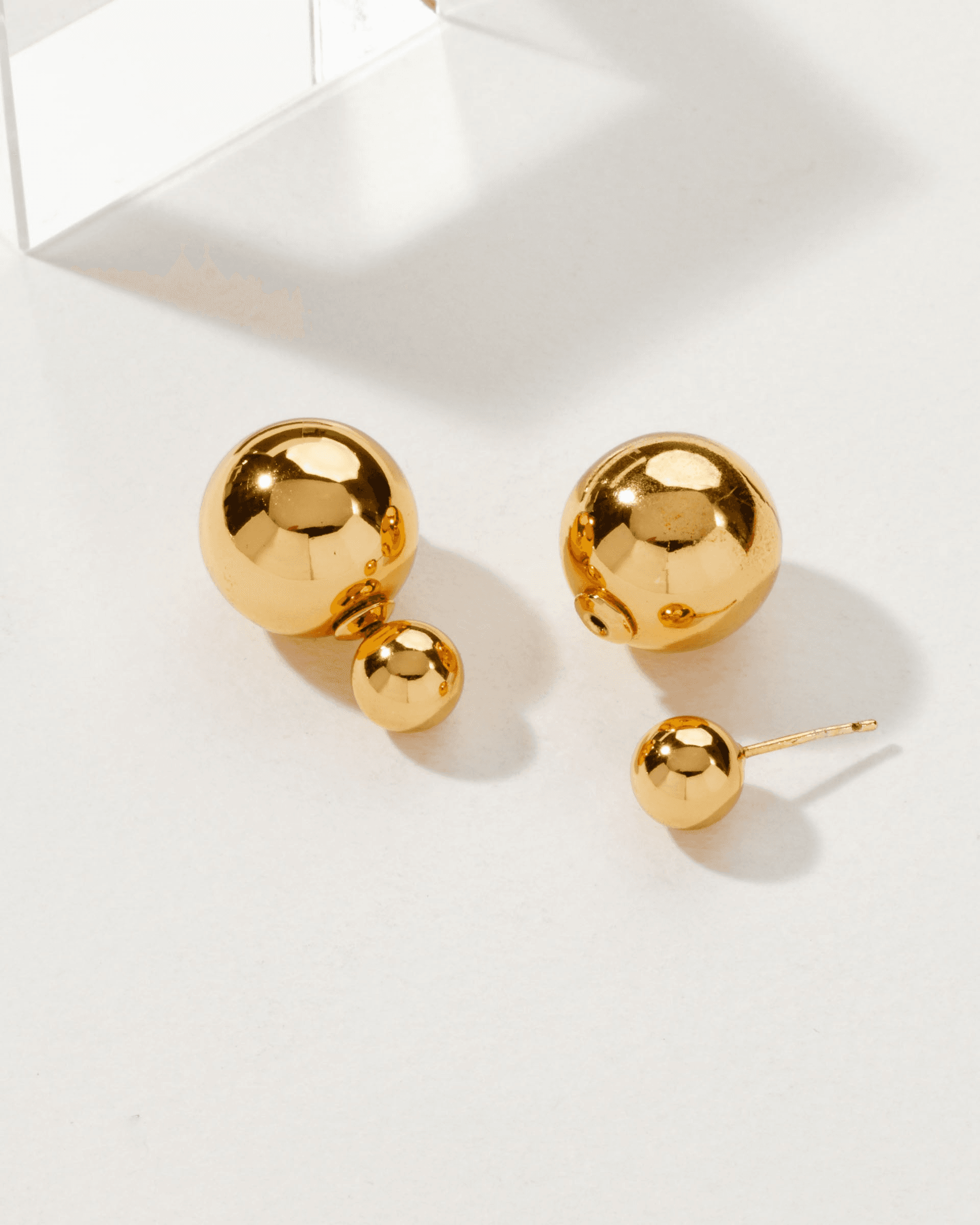 Orb Front Back Earring Gold - Image 1