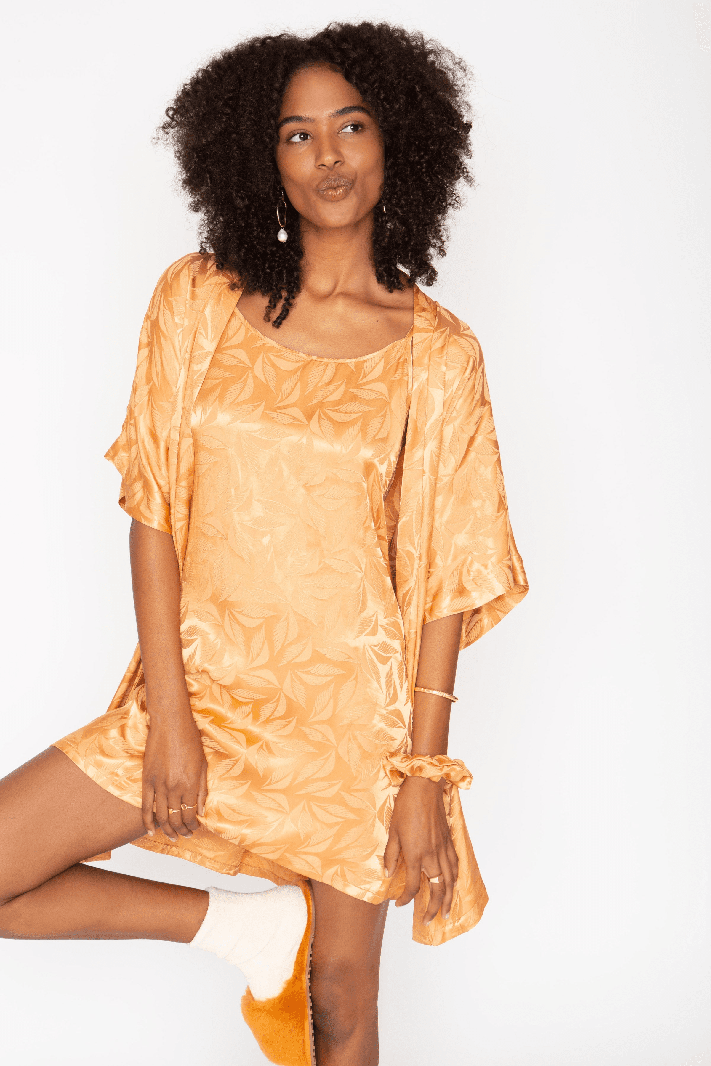 The Short Robe - Image 1