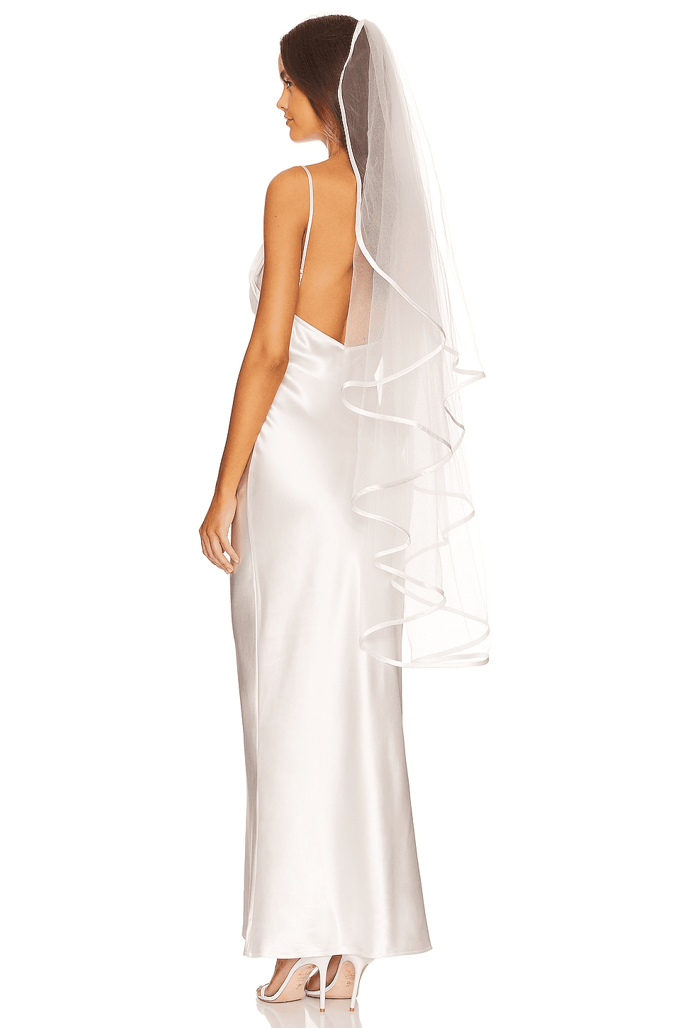Boline Satin Trim Veil - Image 1