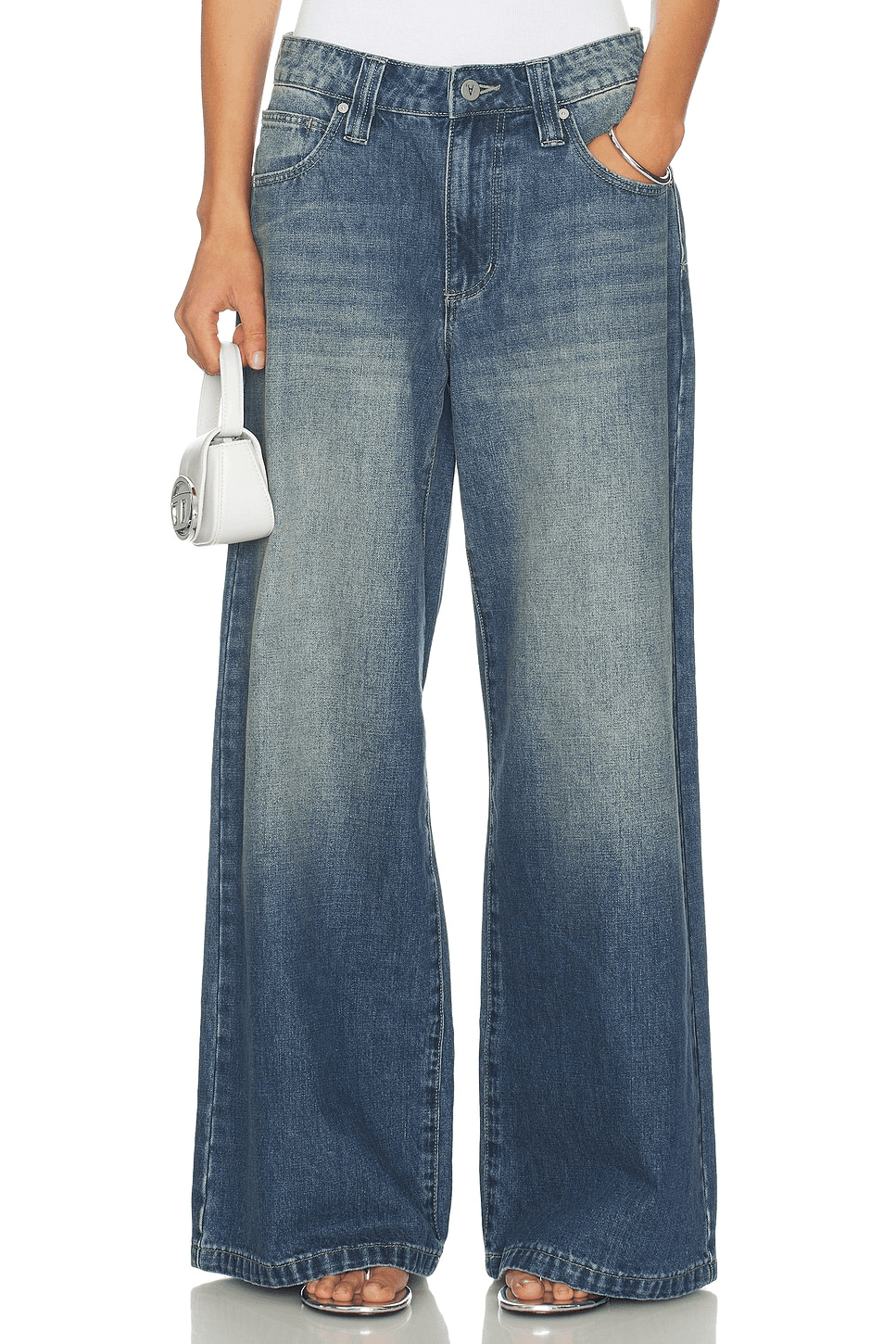 99 Mega Baggy Jeans - Image 1
