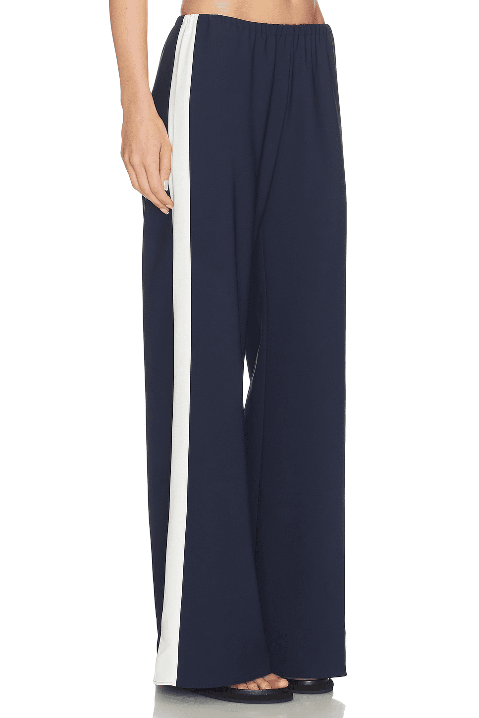 Side Stripe Colby - Image 1