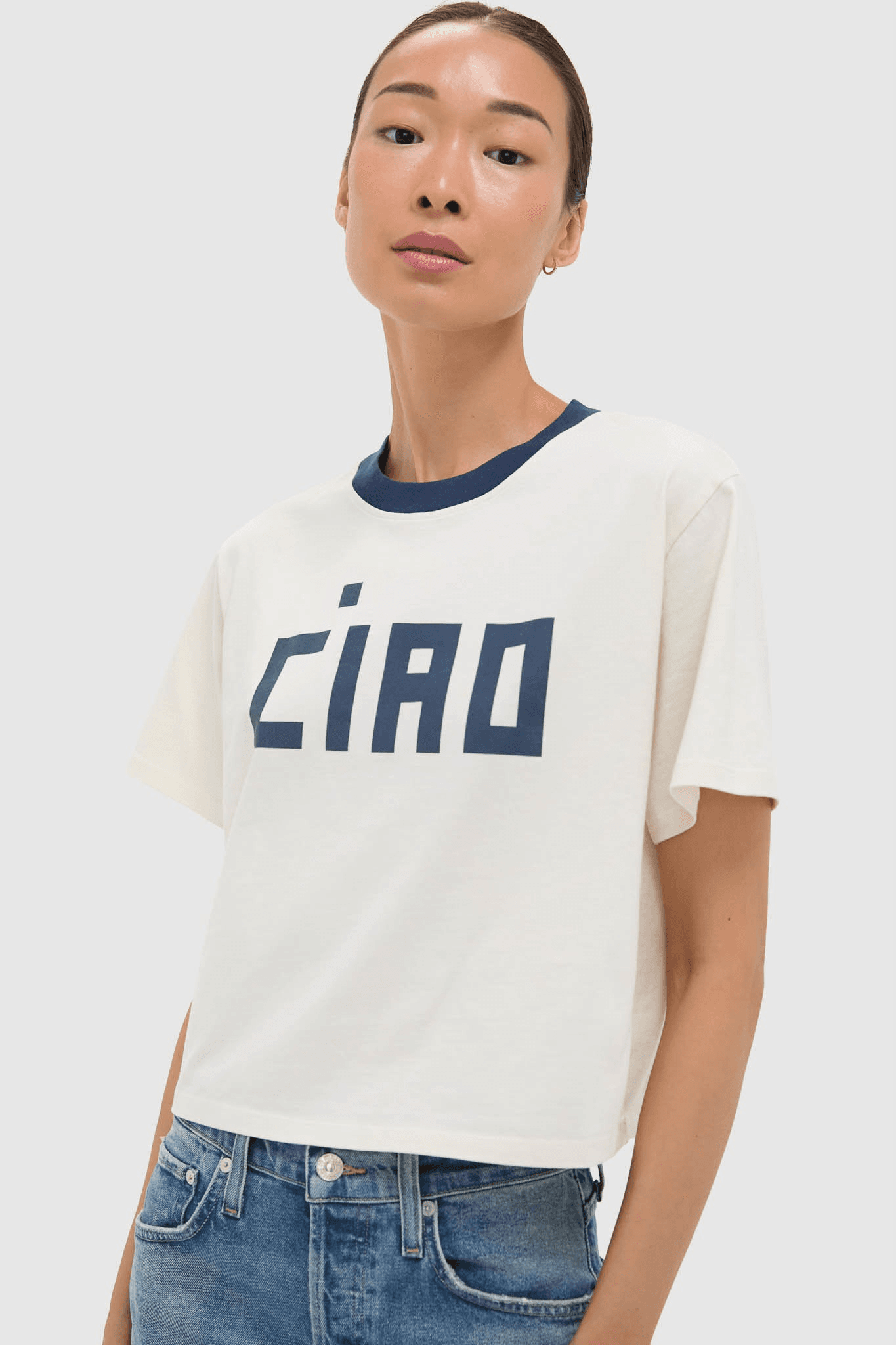 Le Carre Tee - Image 1