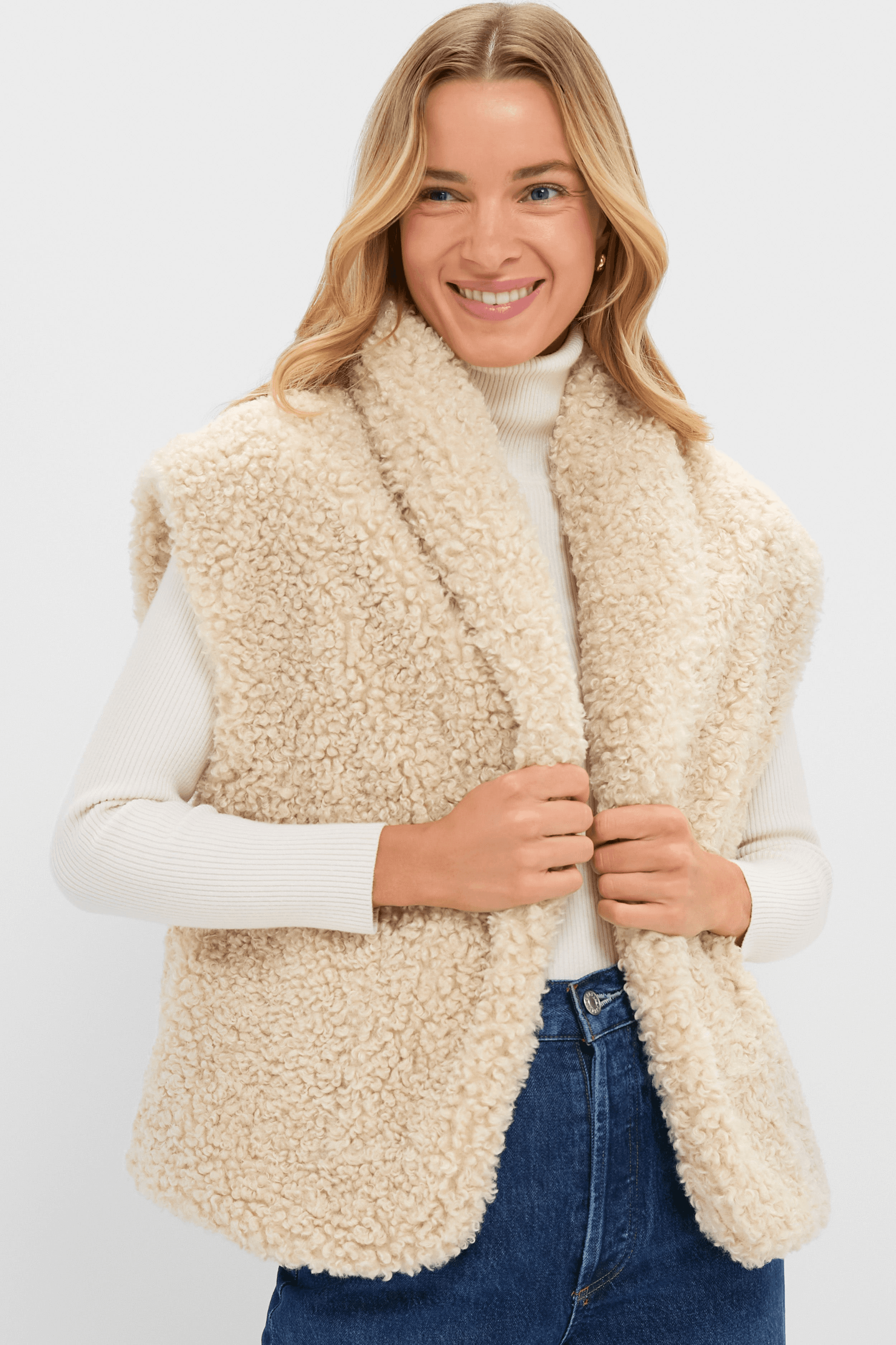 Oversized Aspen Sherpa Vest - Image 1