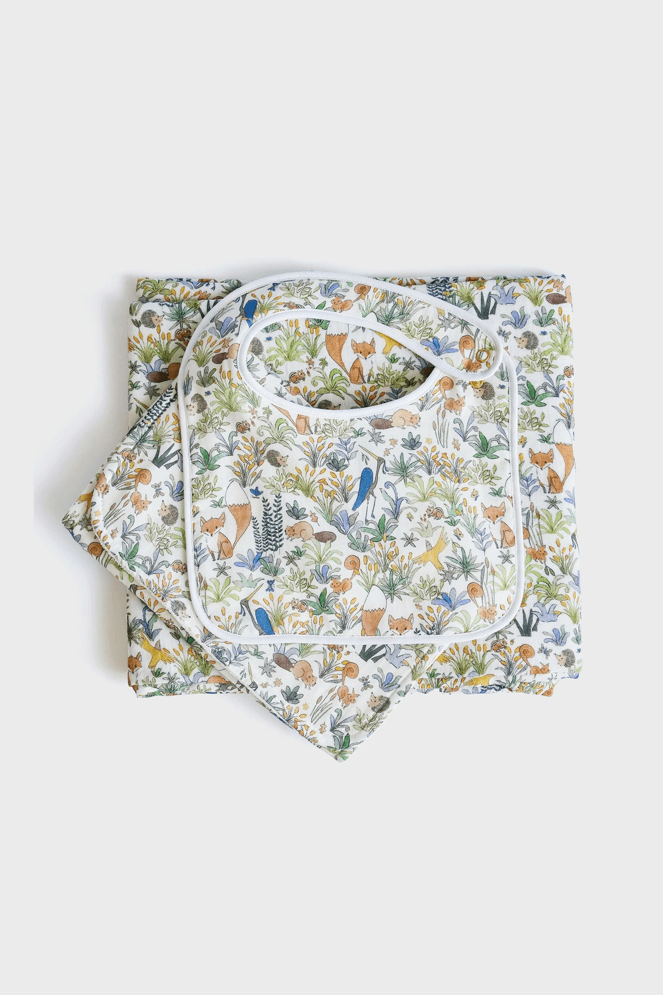 Bib and Burb Cloth Set - Image 1