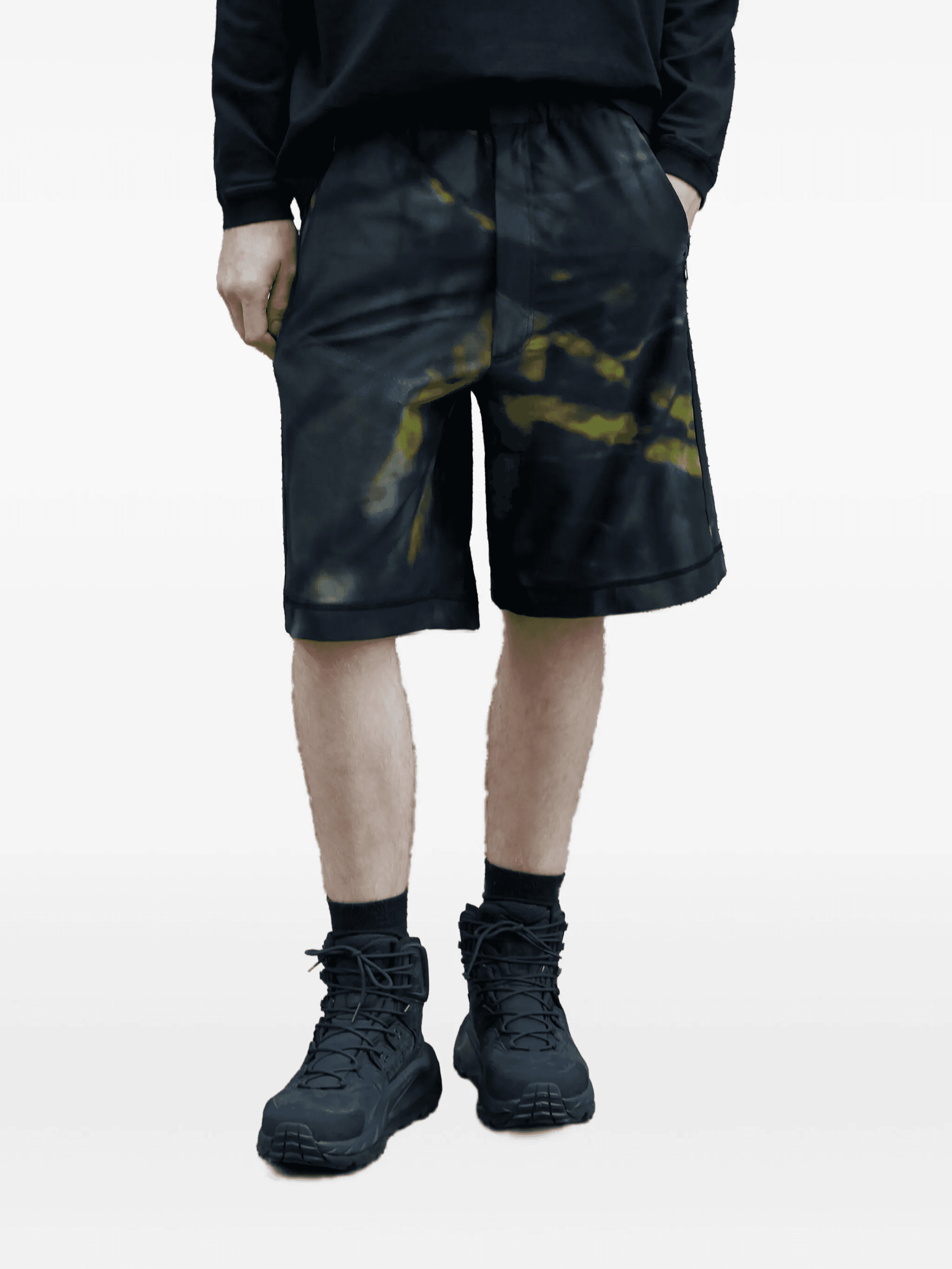 camouflage-print elasticated-waistband shorts - Image 1