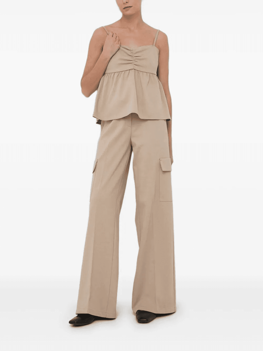 cargo-pocket trousers - Image 1