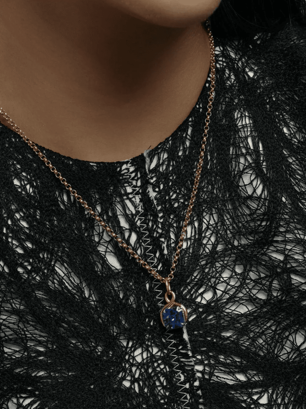 Bespoke sapphire pendant necklace - Image 1