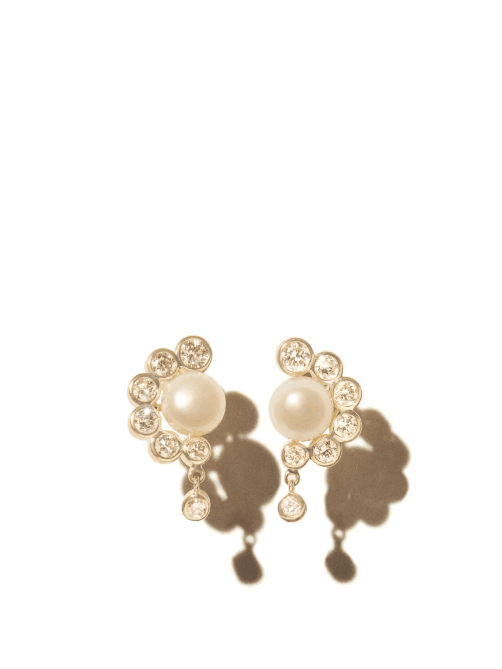 9kt yellow gold Martha pearl stud earrings - Image 1