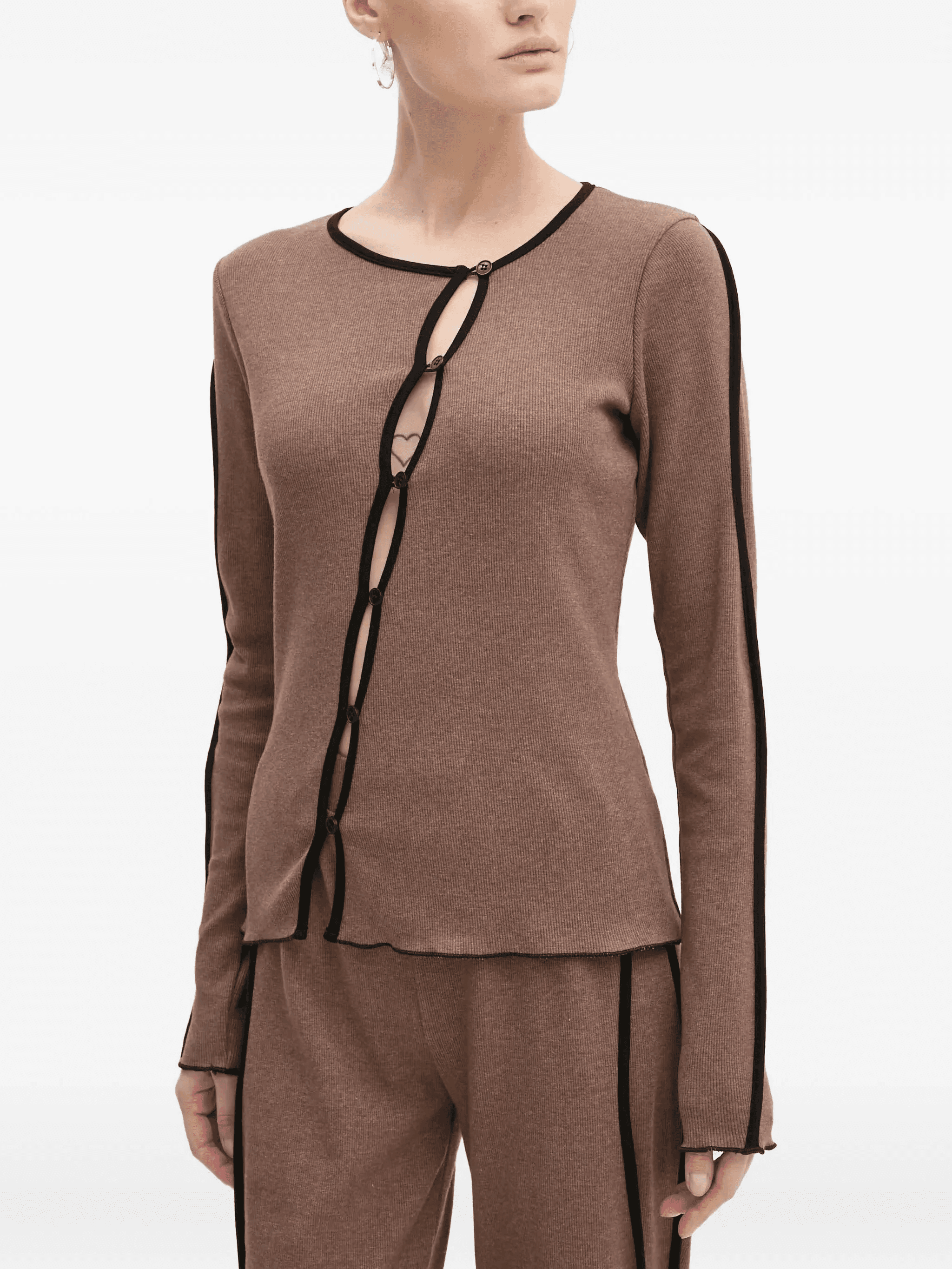 button trim knitwear - Image 1