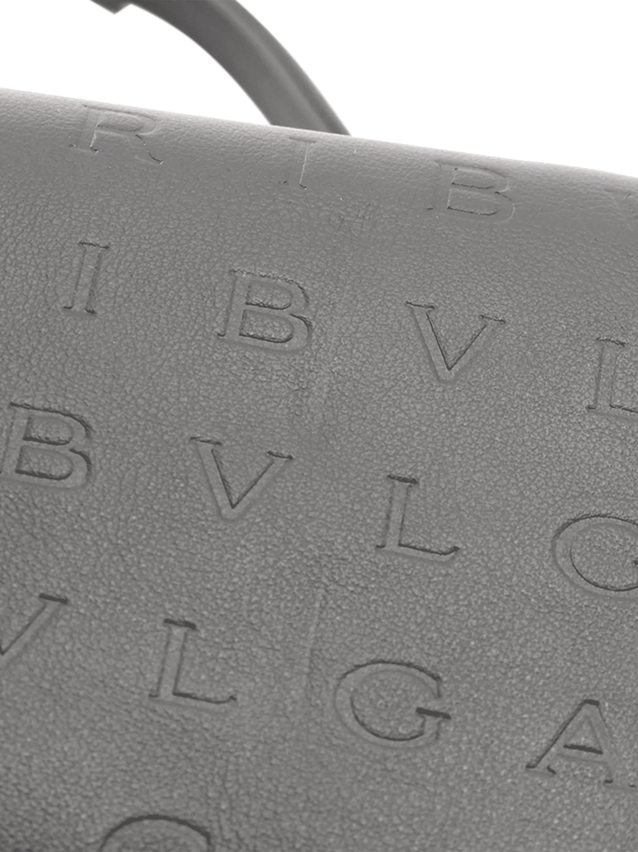 2010-2026 Calfskin Infinitum Chain Wallet crossbody bag - Image 1