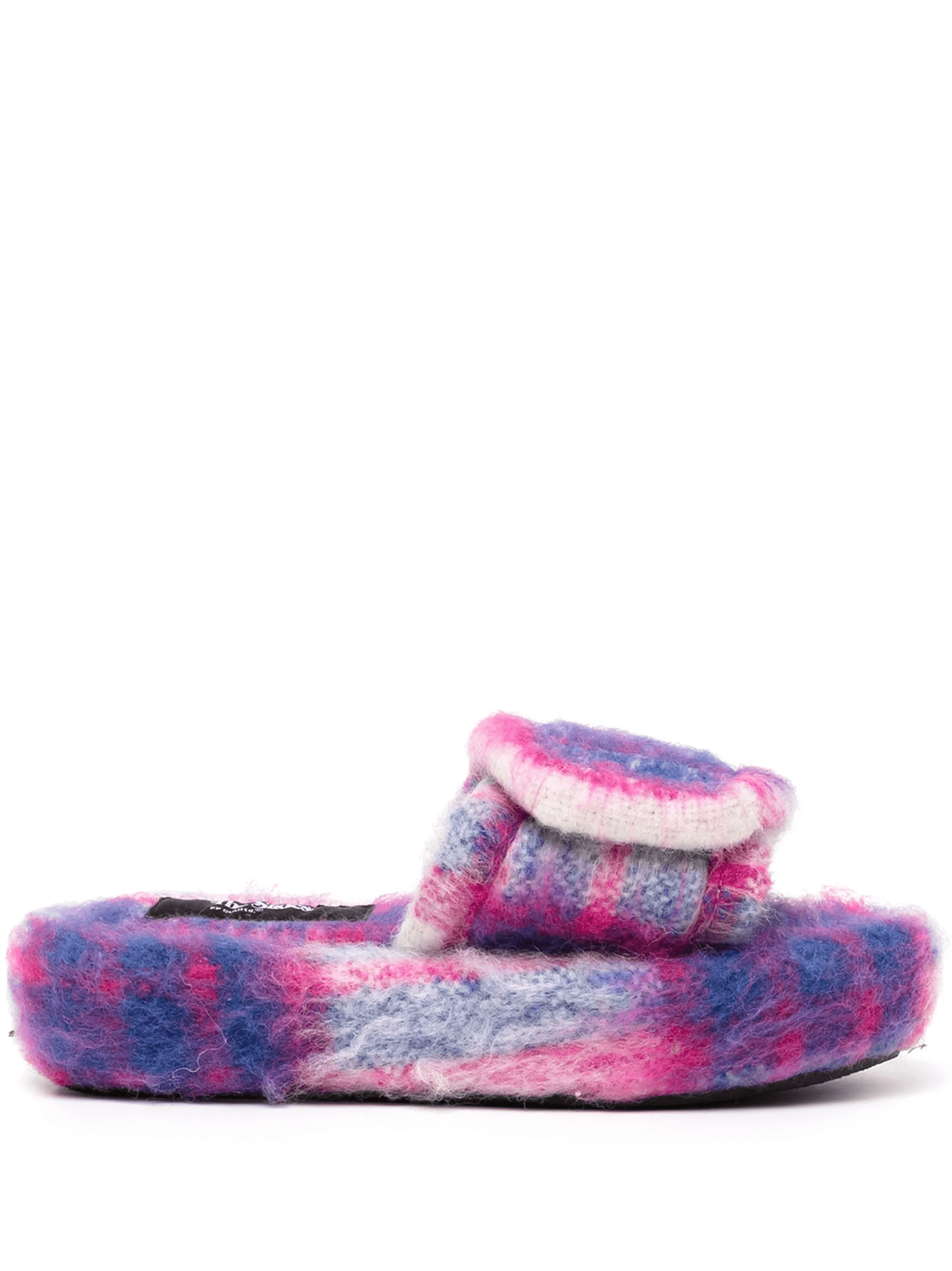 Volume check slippers - Image 1