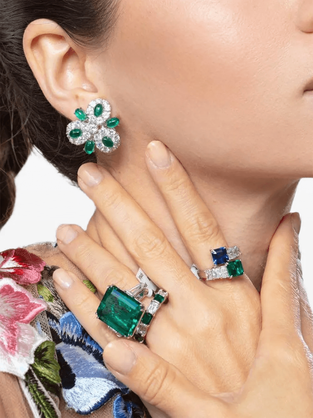 cluster earrings - Image 1