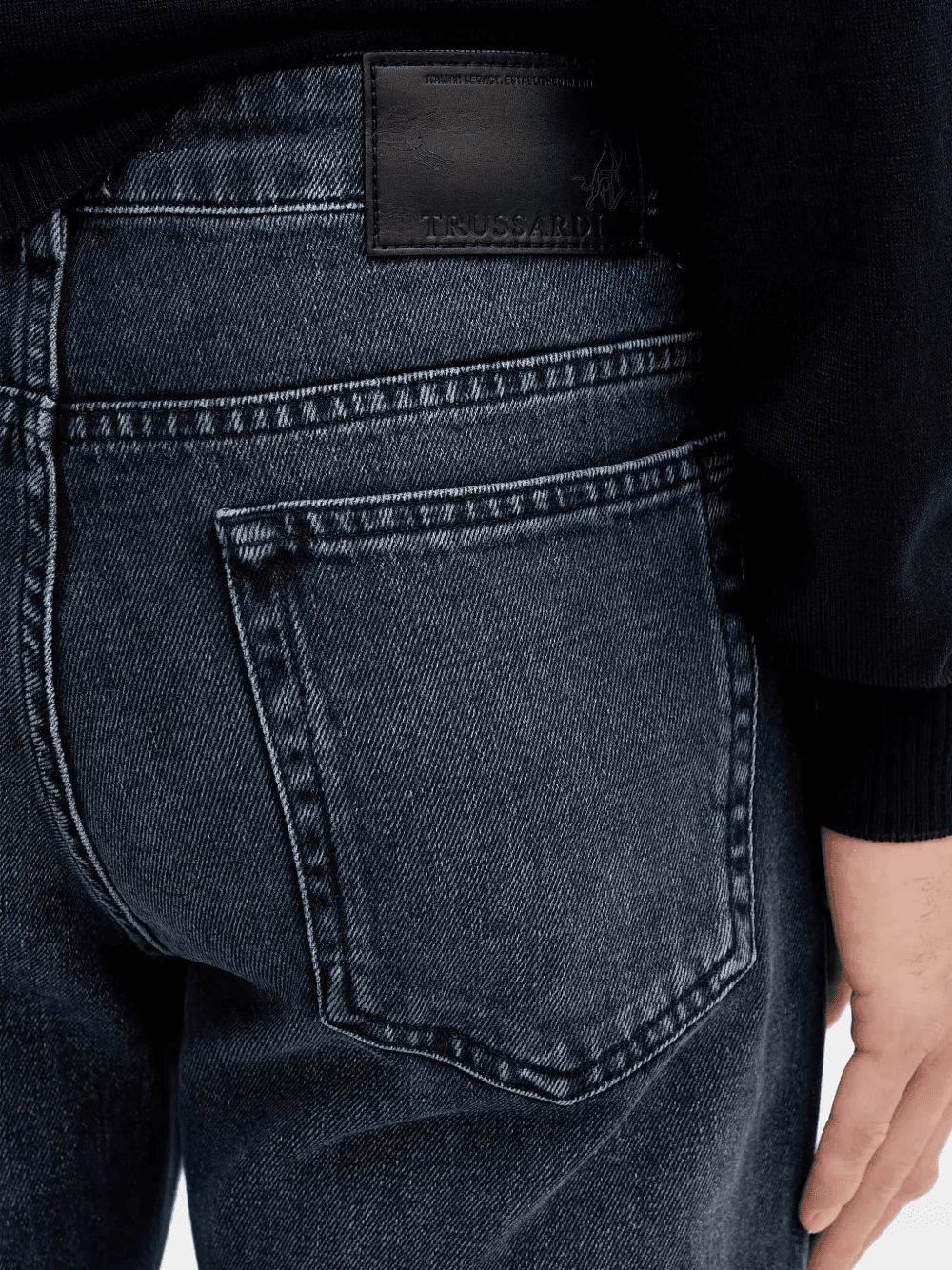 Close denim patch jeans - Image 1